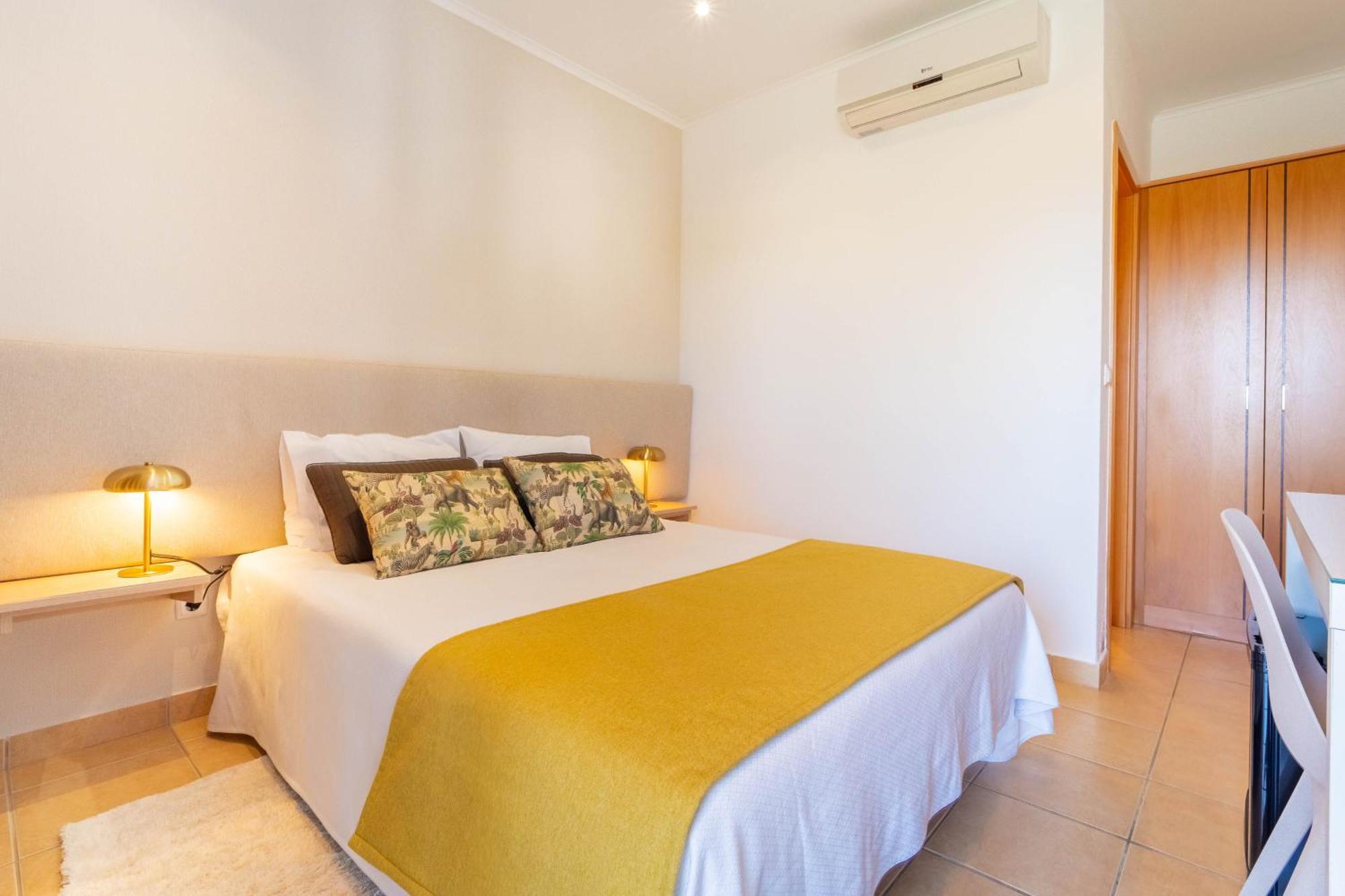 Farm stay Quinta Solar Da Portela Almodovar