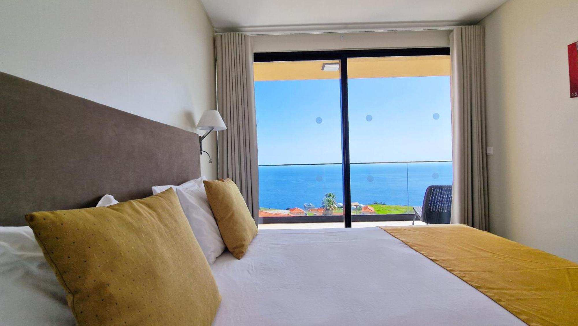 Villa Eden Sun - A Modern Luxury With A Panoramic View Prazeres