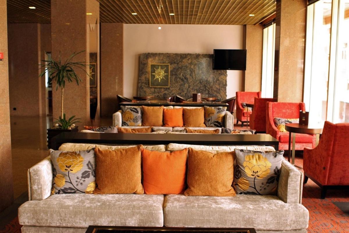 Hotel Dighton Oliveira de Azemeis
