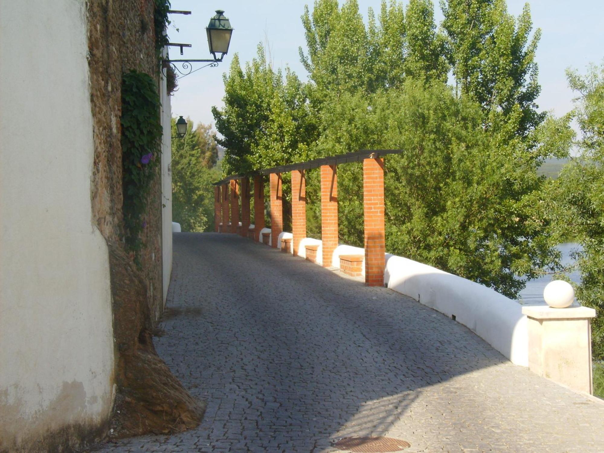 Hotel Casa Joao Chagas Guesthouse, Constancia, By Viva A Vida - Alojamentos E 3*