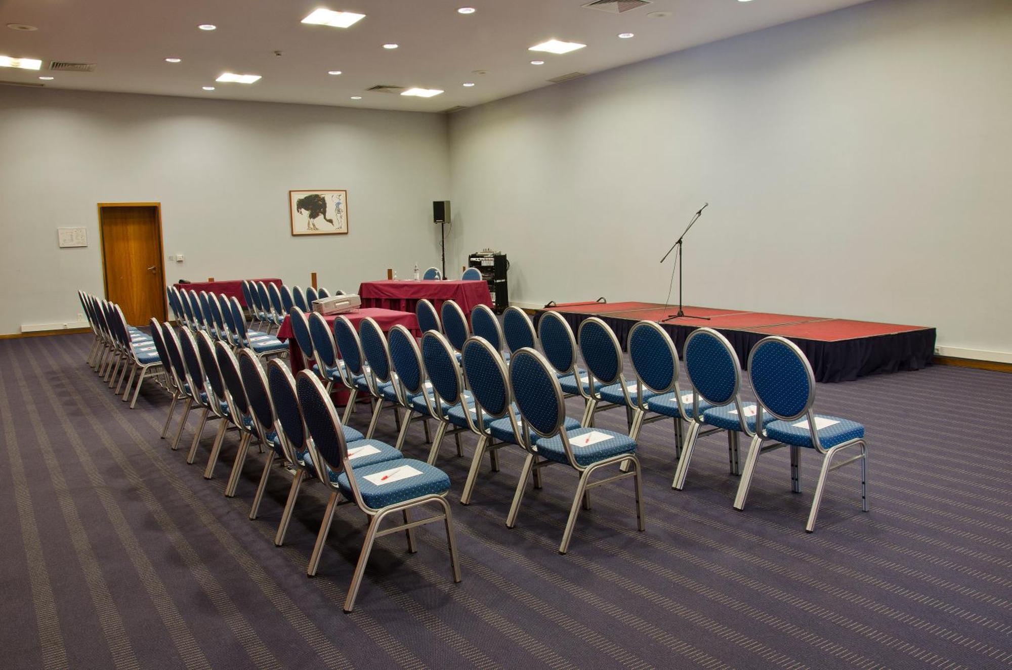 Hotel Vip Executive Santa Iria