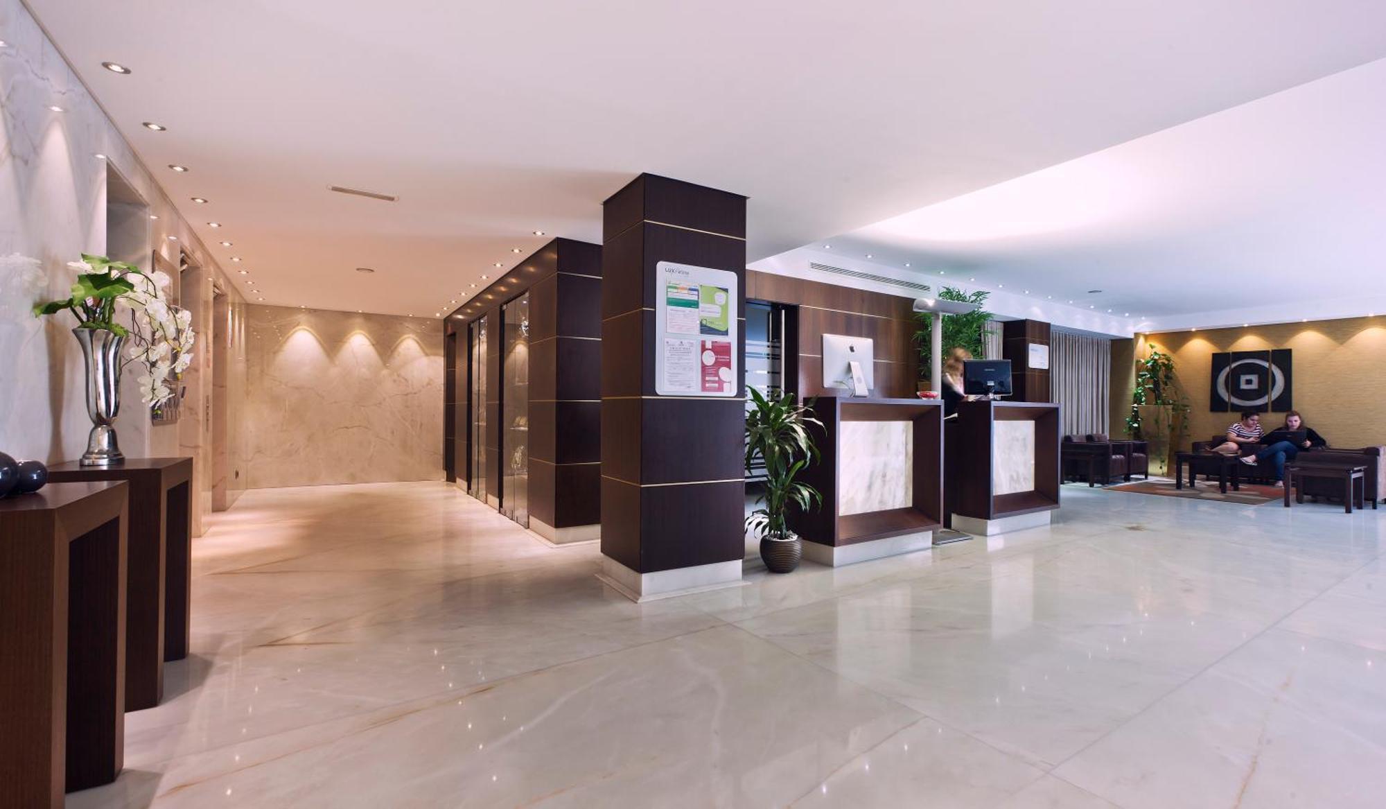 Hotel Lux