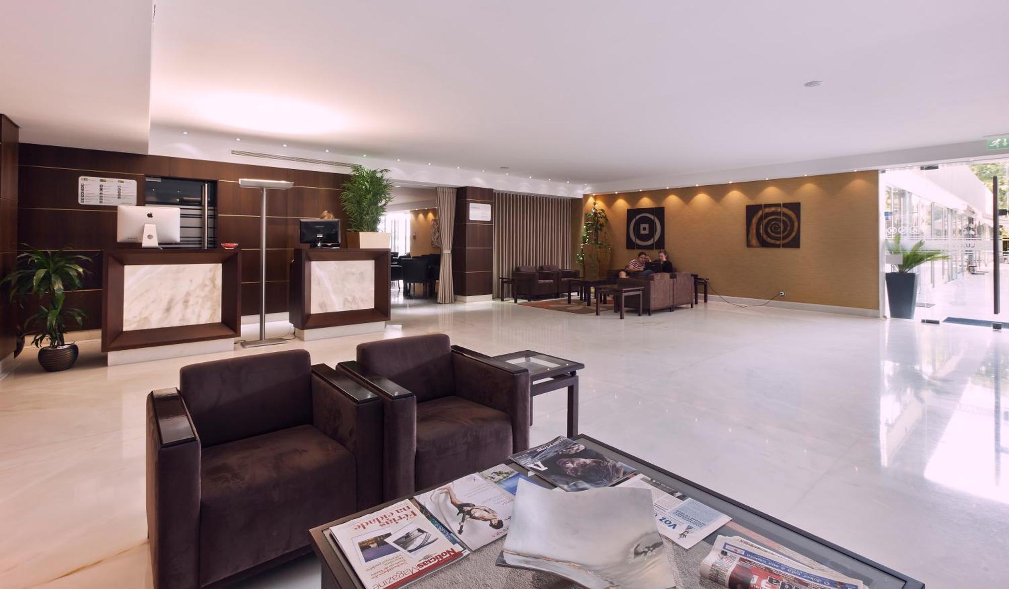 Hotel Lux