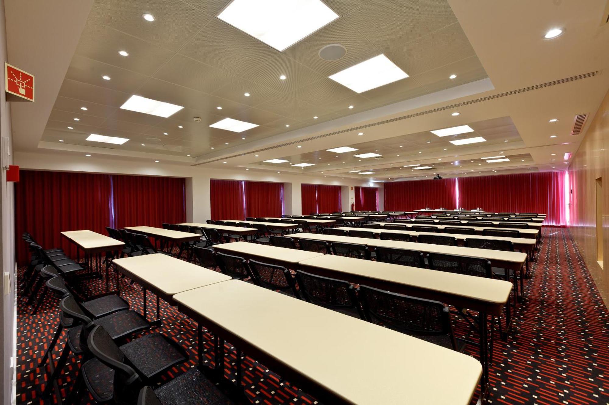 Hotel Mercure Centro 4*