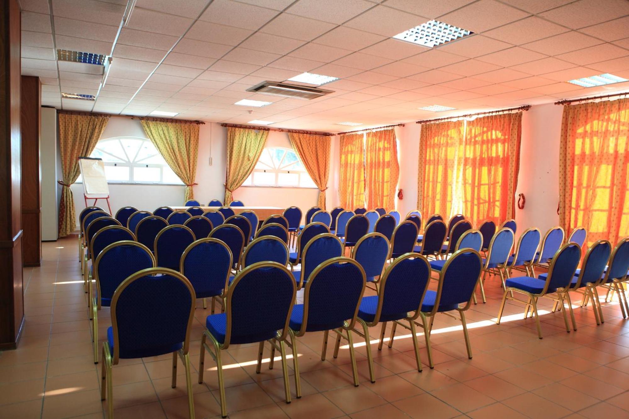 Hotel Caldas Internacional 3*
