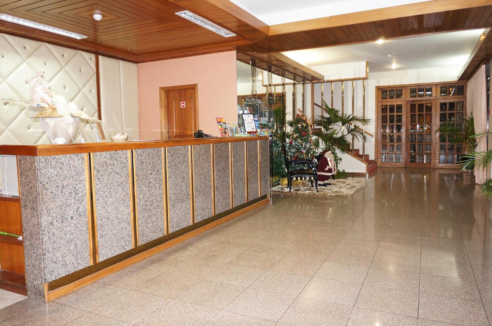 Hotel Contriz 2*