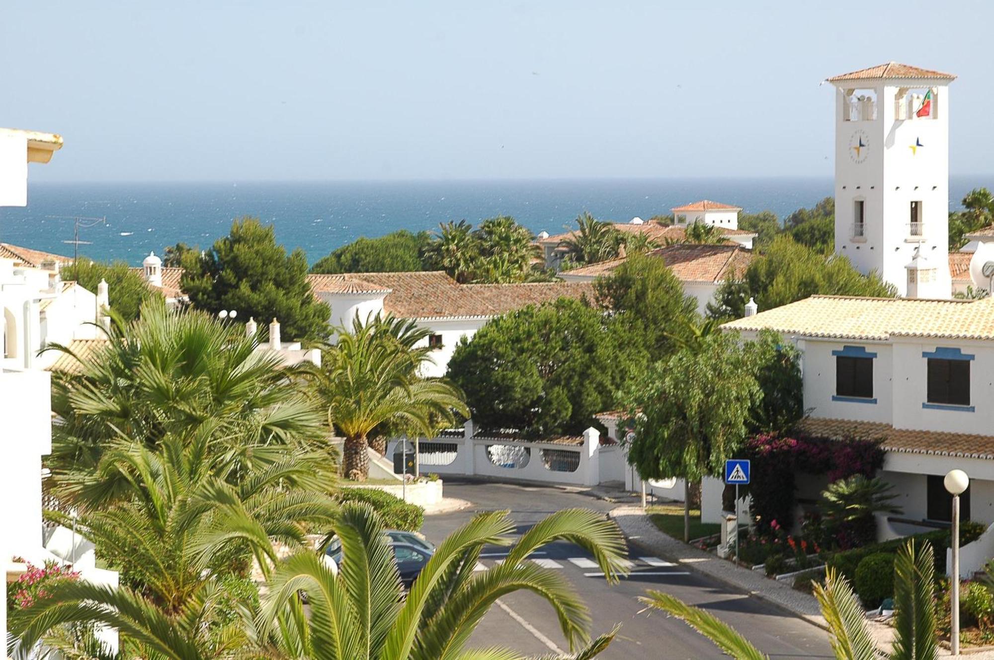 Resort Turiquintas Armacao de Pera