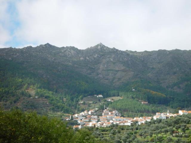 Guest house Descanso Serrano Manteigas