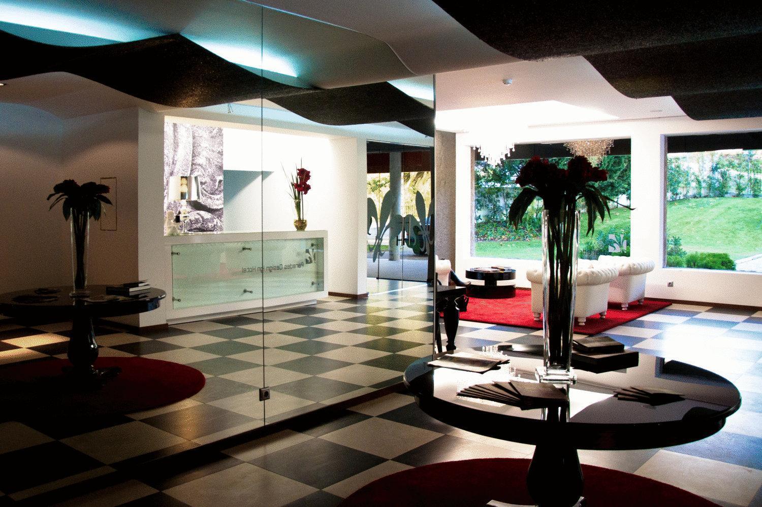 Paredes Design Paredes (Porto)