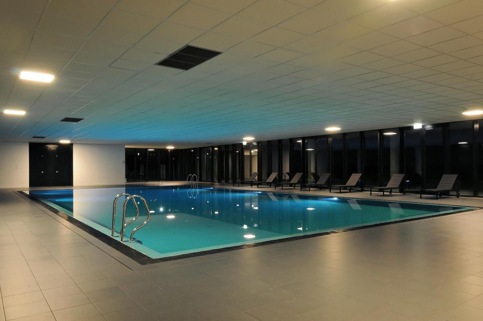 Open Village Sports & Club Guimaraes