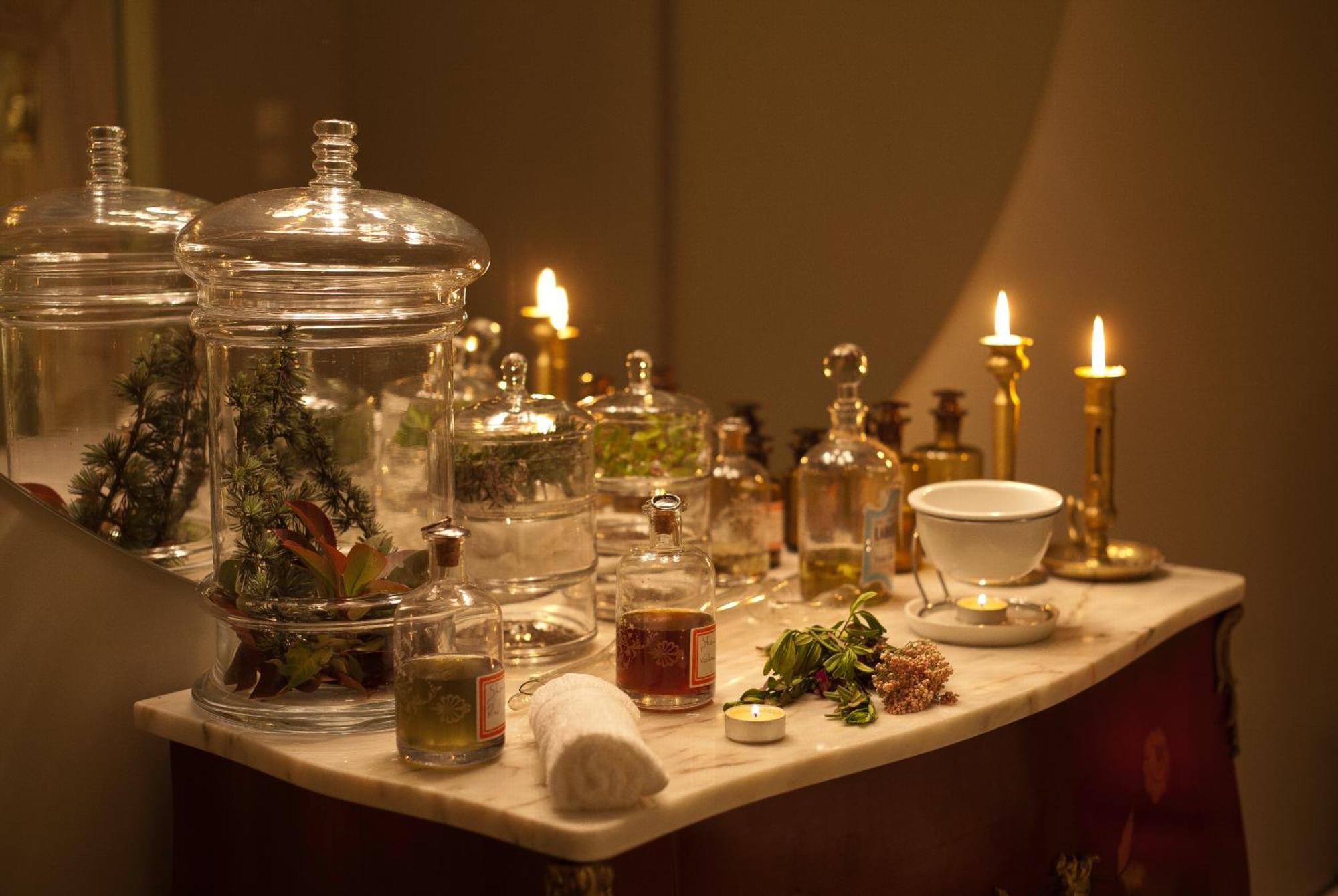 Carmo's Boutique - Small Luxury Of The World