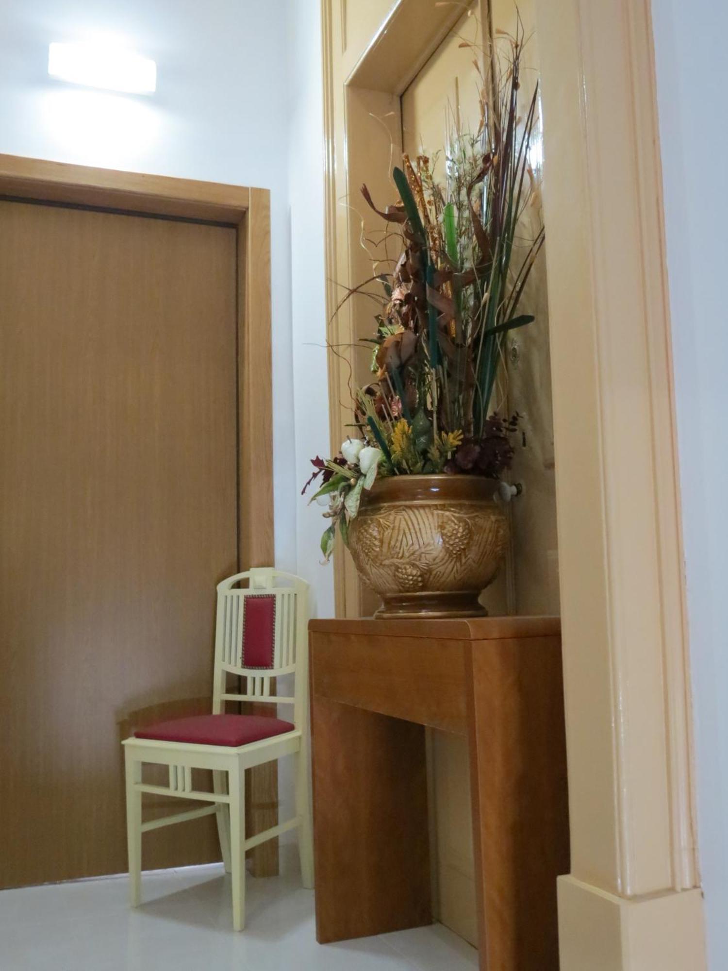 Guest house Cesarini 2*