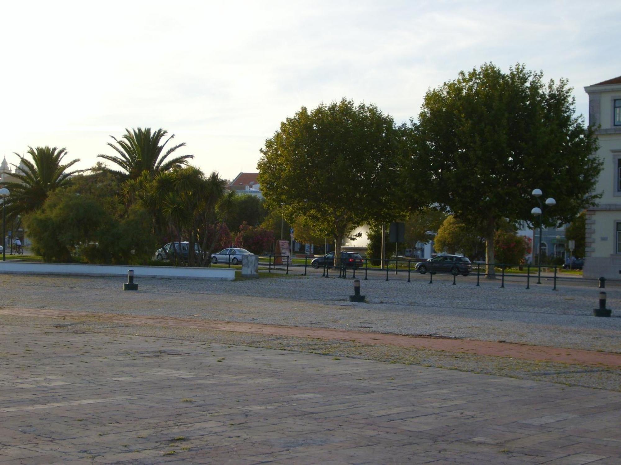 Guest house Residencial S Juliao Al