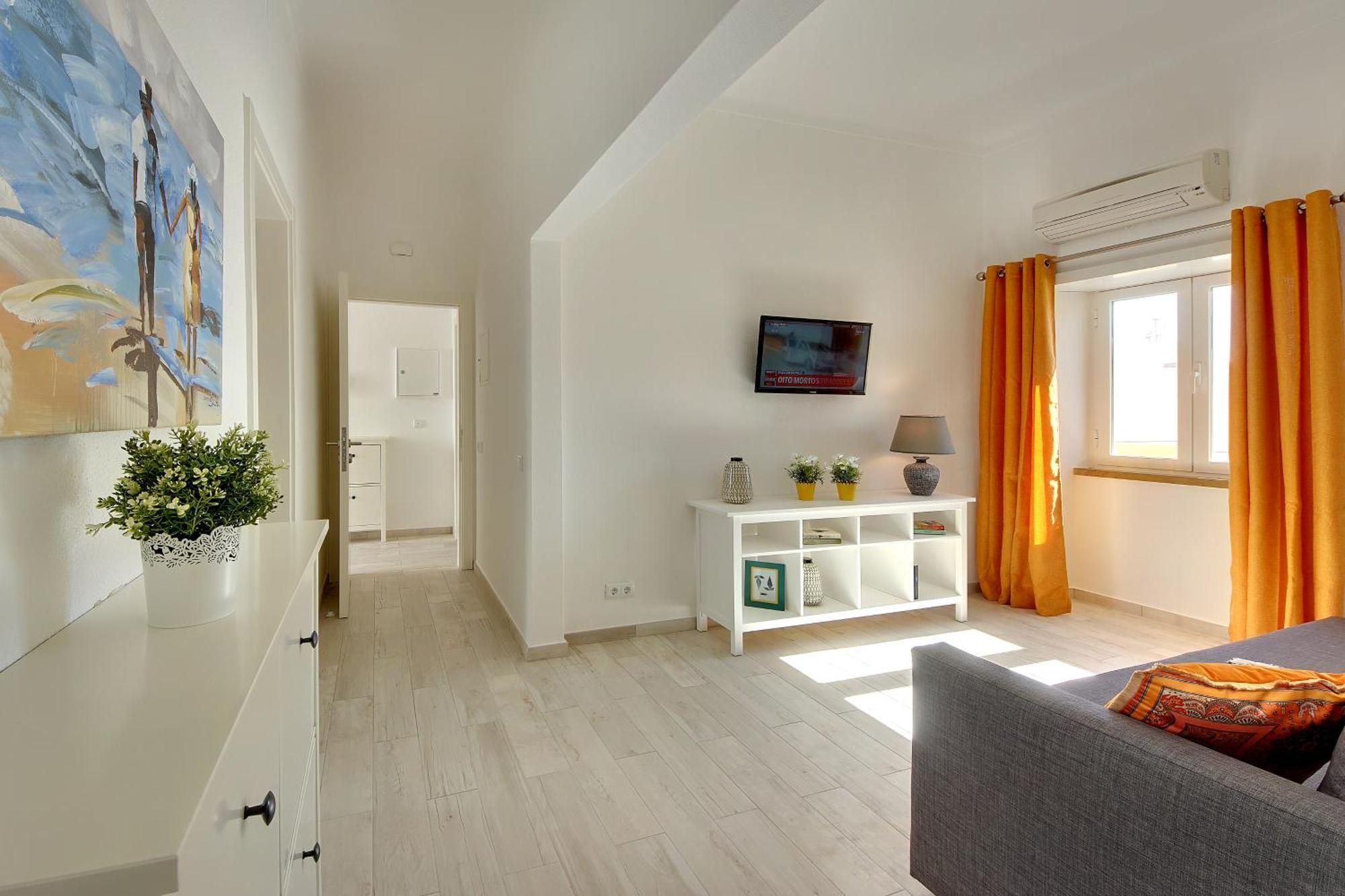 Apartment Tucha *