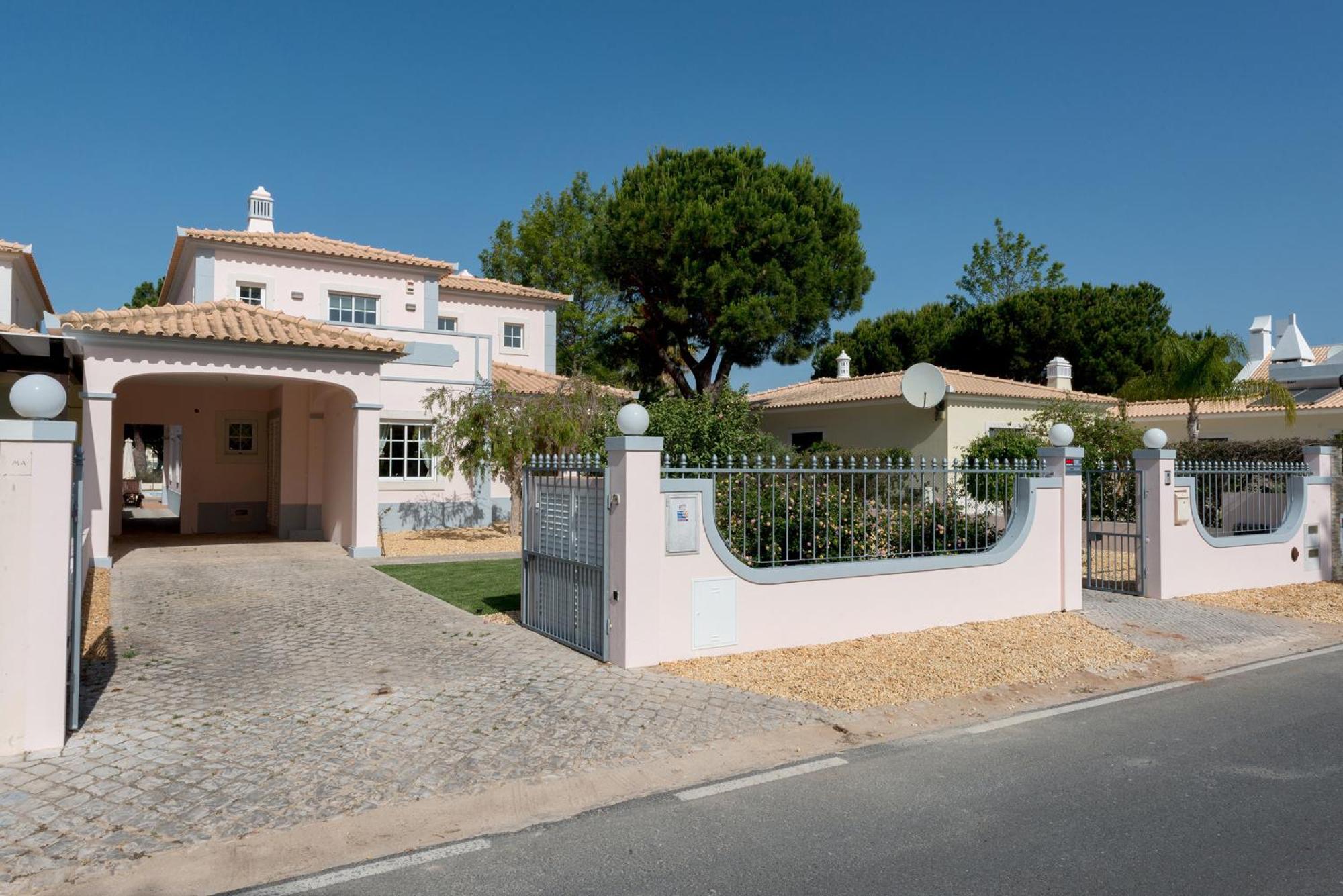 Villa Wilker *