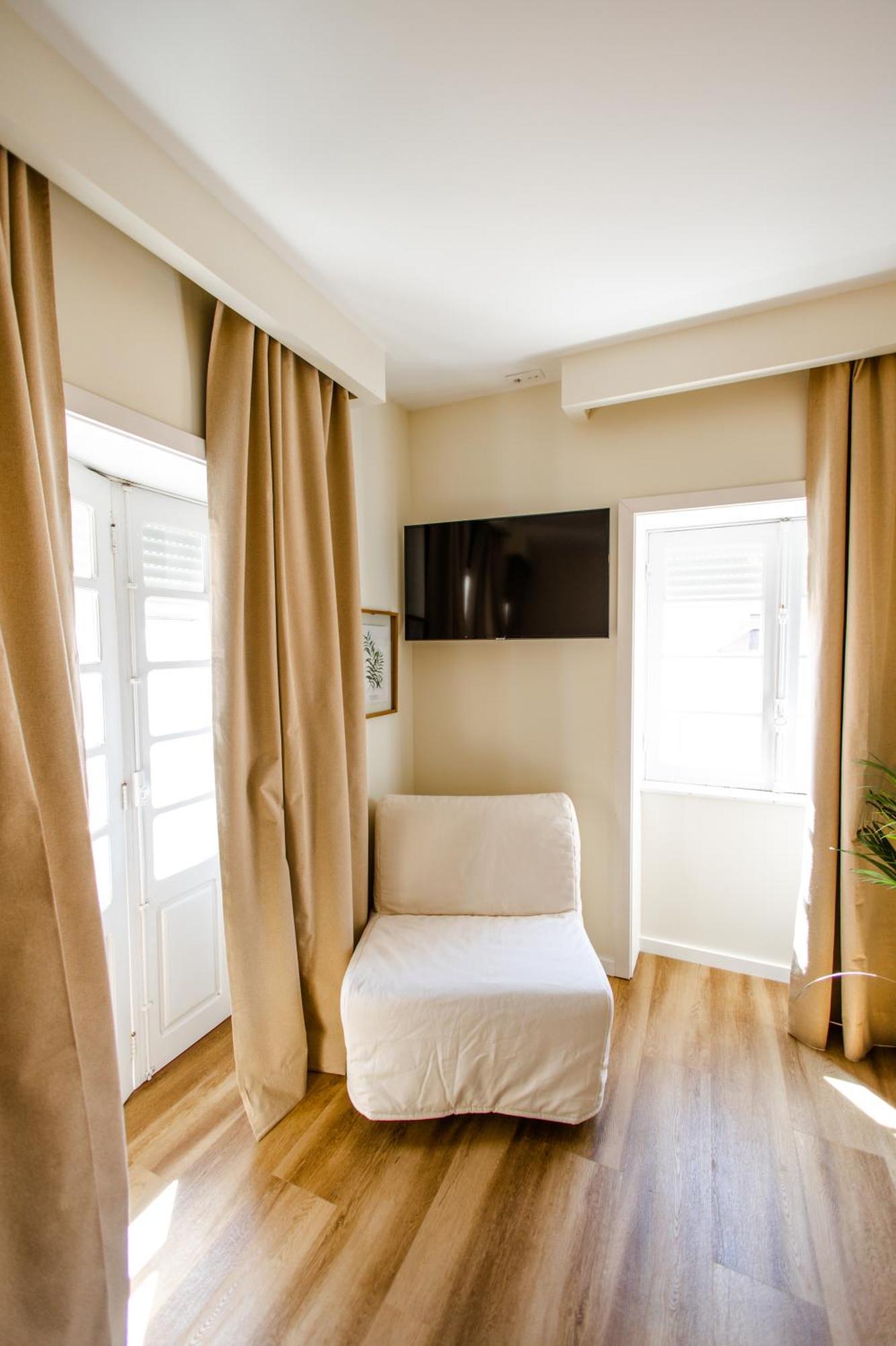 Bed & Breakfast Green Coast Surf House 3*
