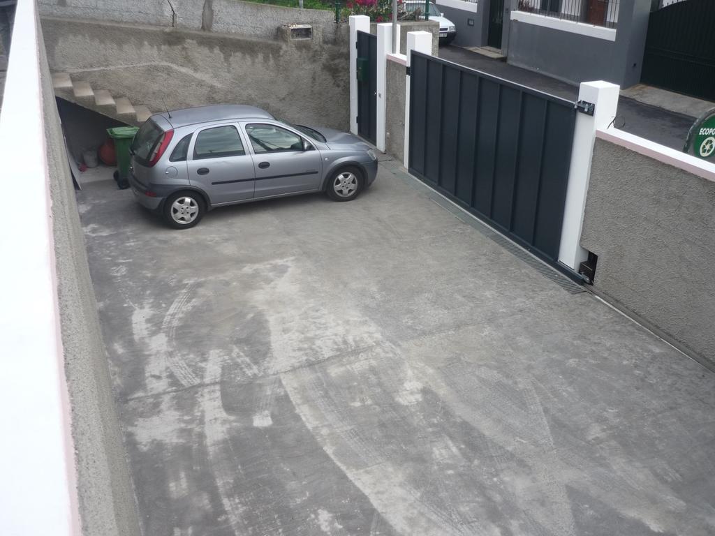 Louros House