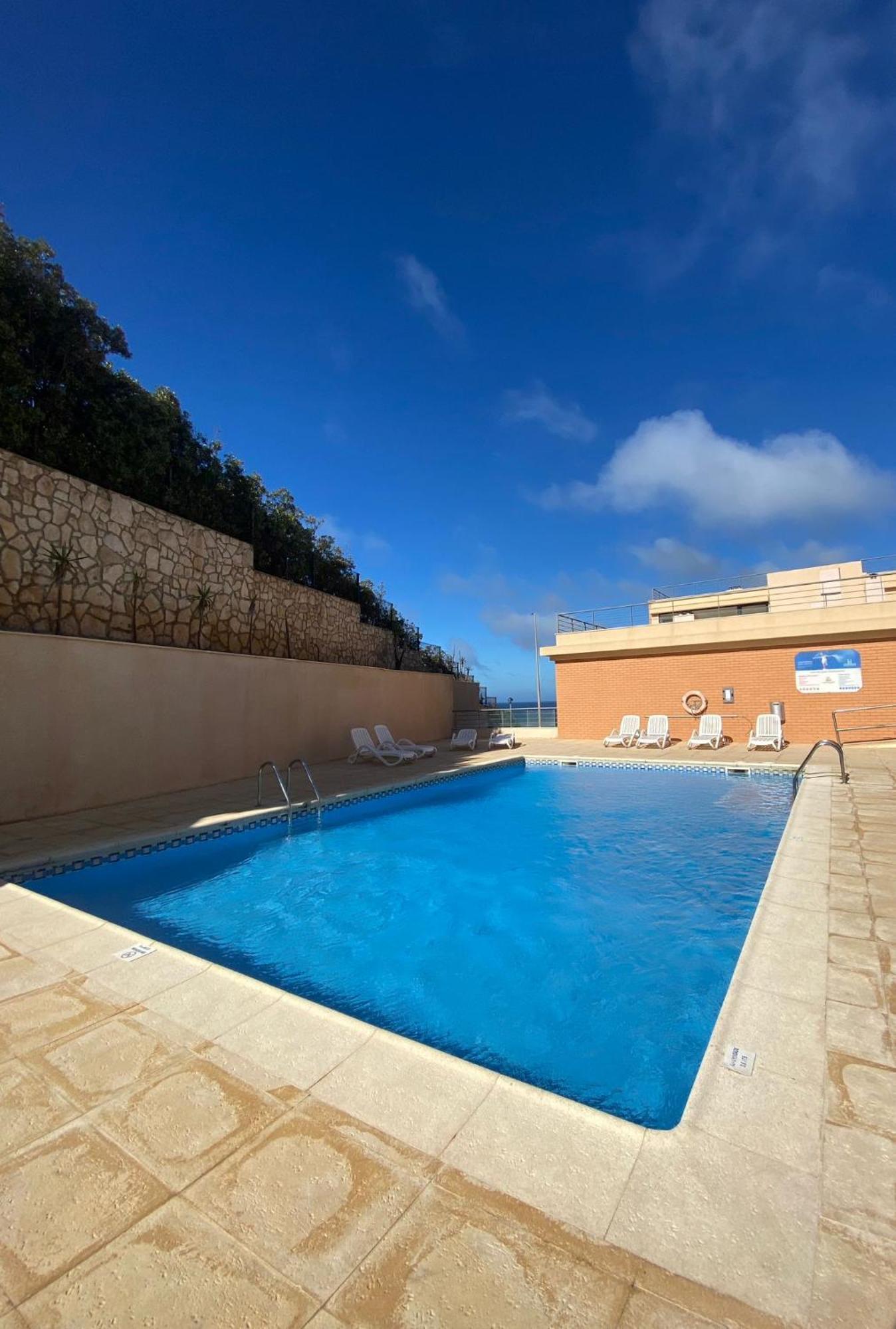 Apartment With Breathtaking View Praia da Lourinha