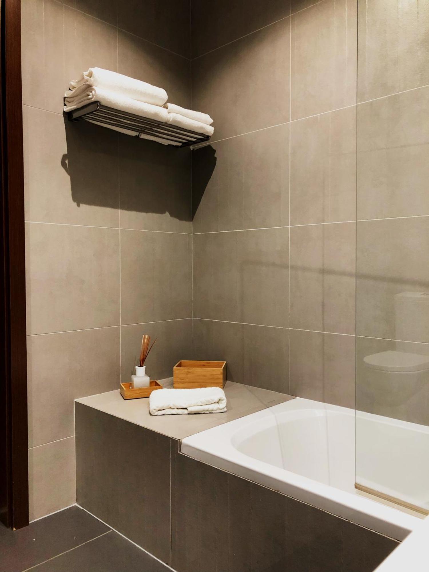 Cavalo Preto Luxury - C201