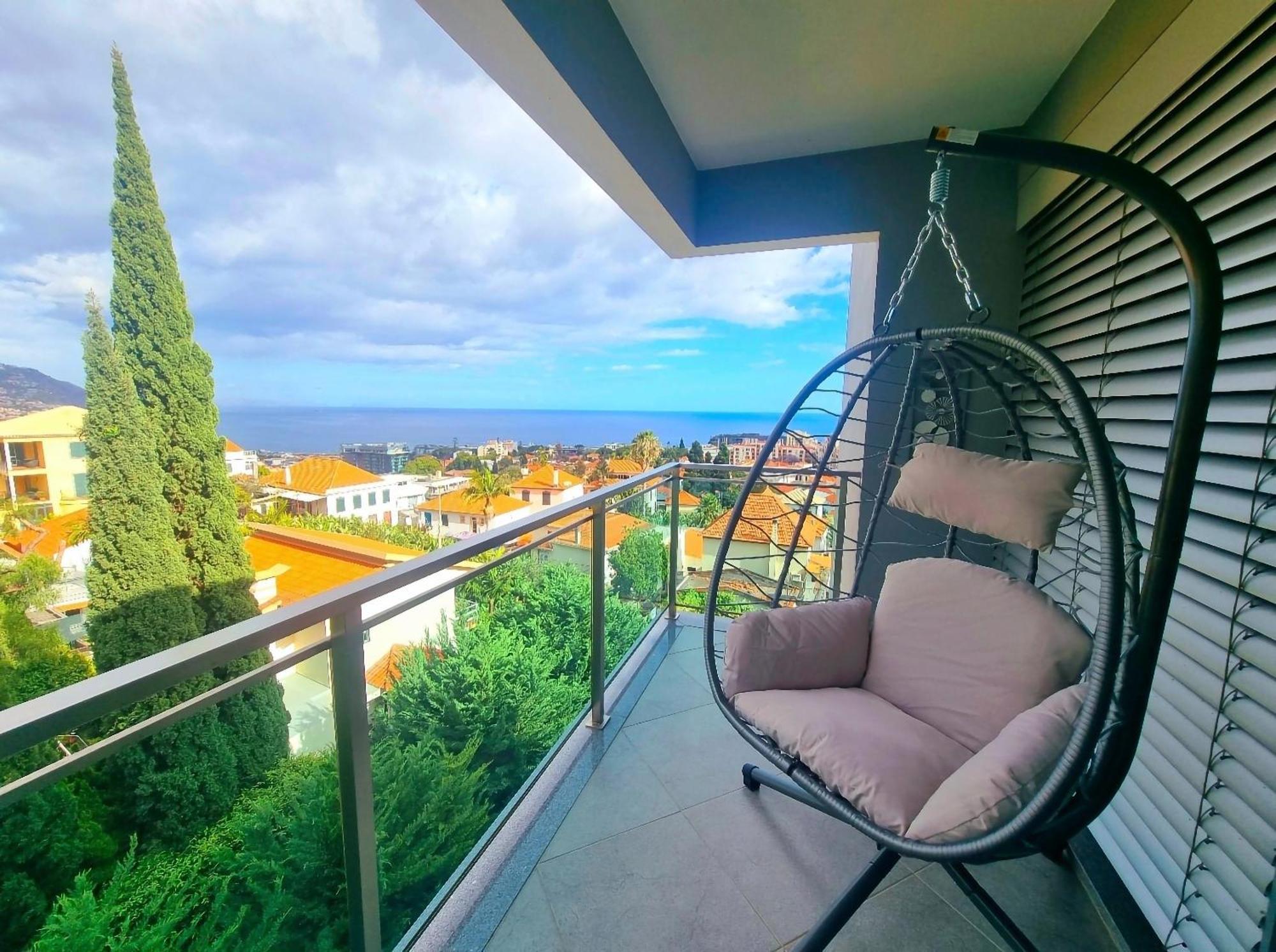 Apartamento Panoramic Sunrise And Sunset Views, 5 Min From Funchal, Perfect Getaway For Travelers