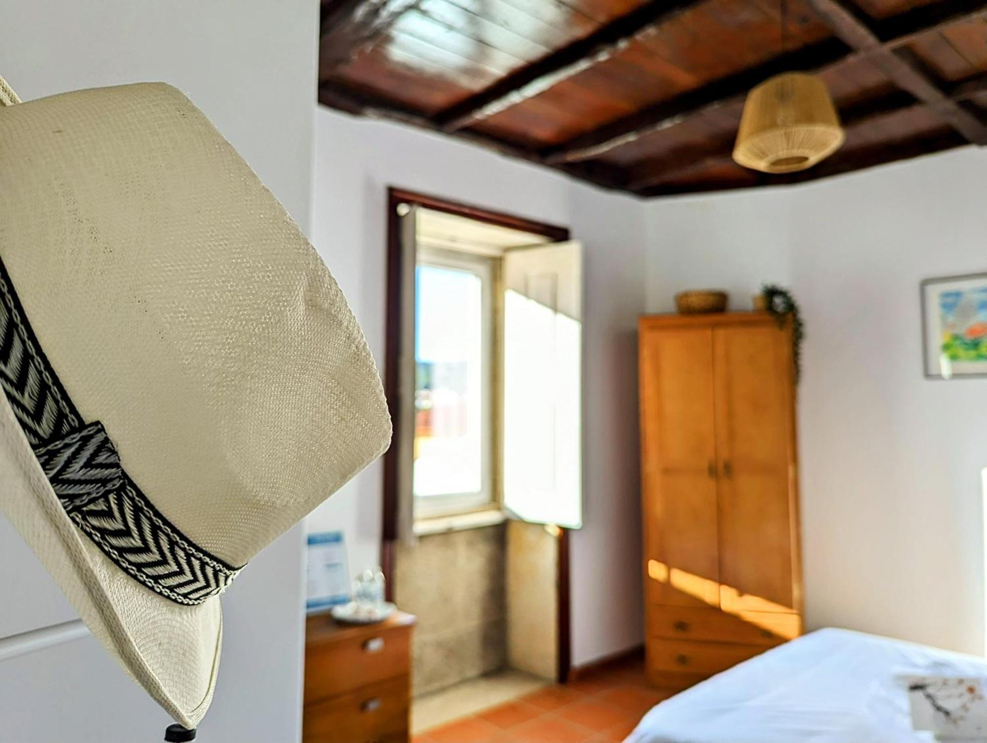 Guest house Torre De Santiago - Vila Praia de Ancora