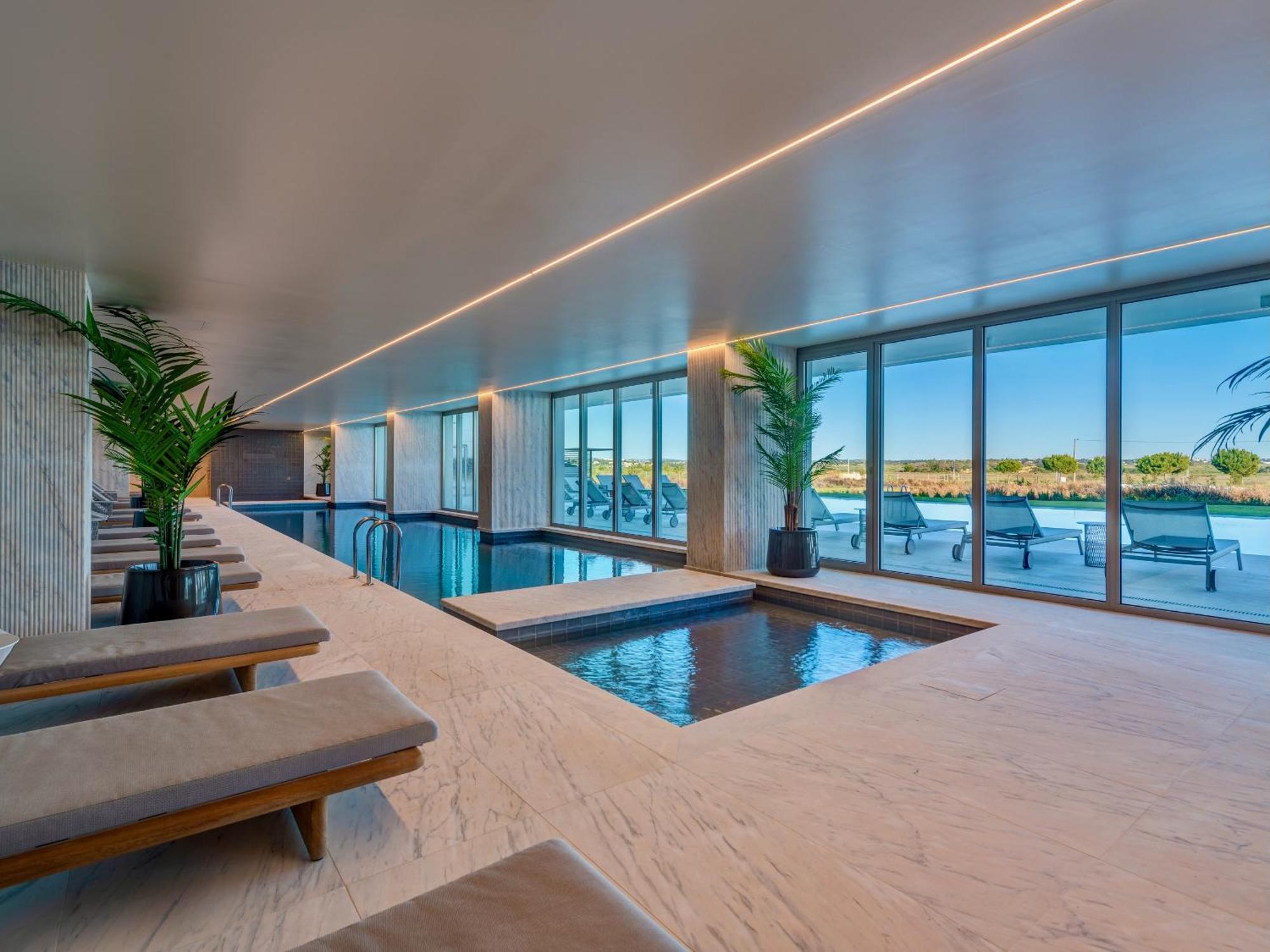 Bayline - Beachfront Bliss & By Bedzy