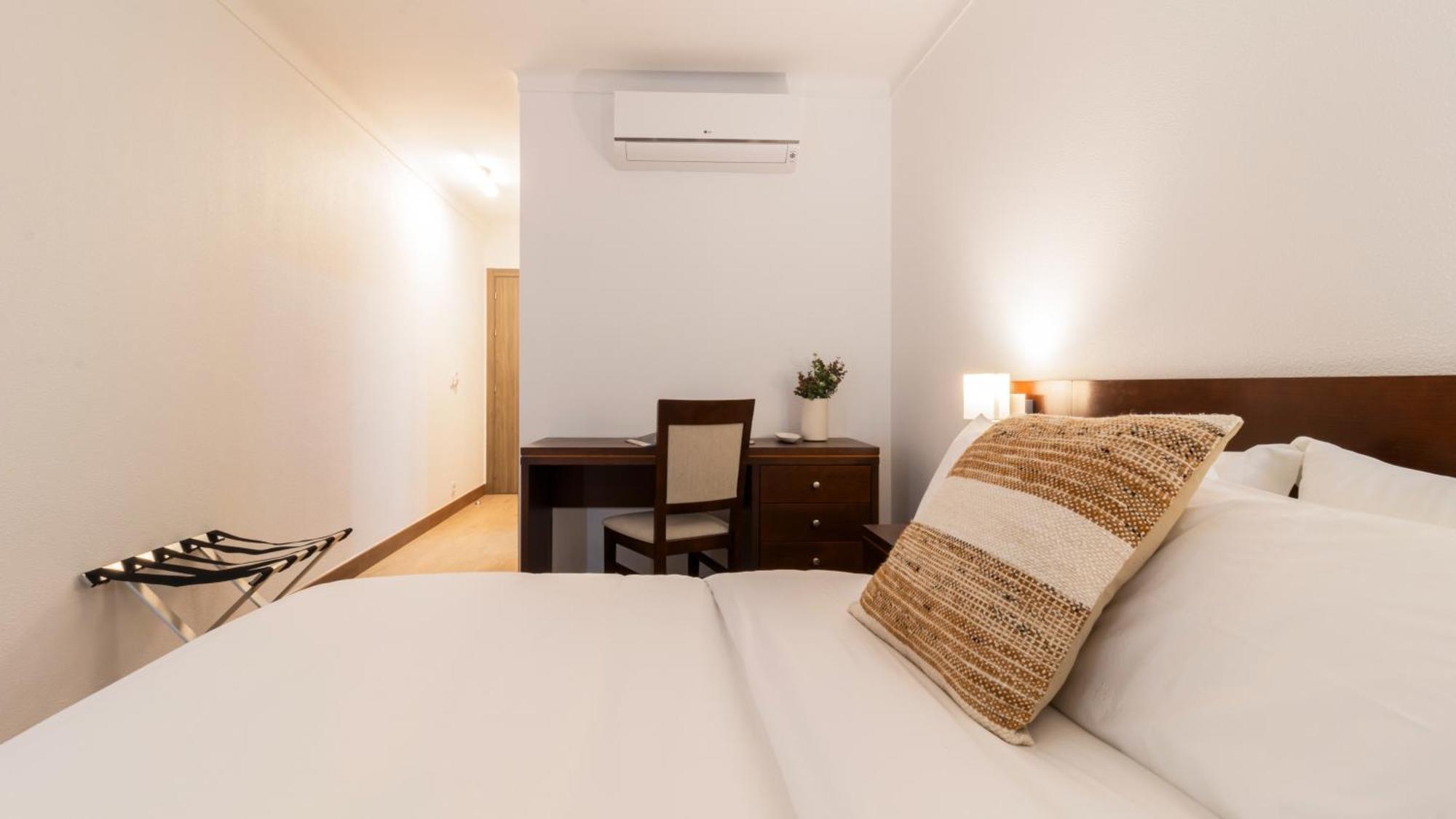 Albergaria Quim Barreiros Hotel 3*