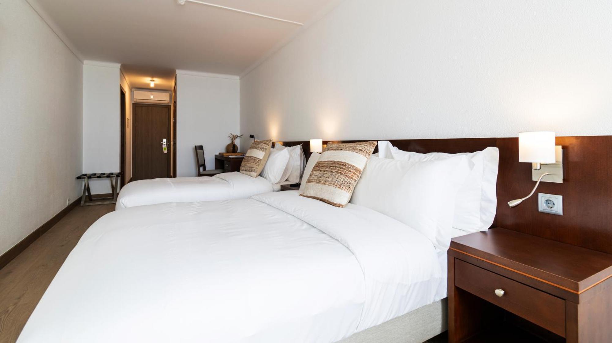 Albergaria Quim Barreiros Hotel 3*