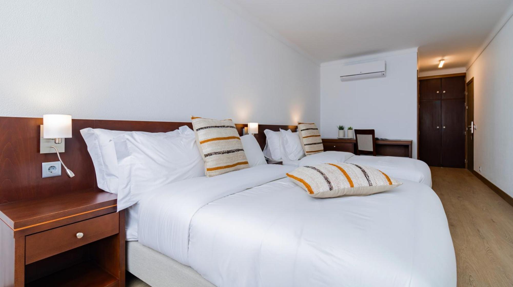 Albergaria Quim Barreiros Hotel 3*