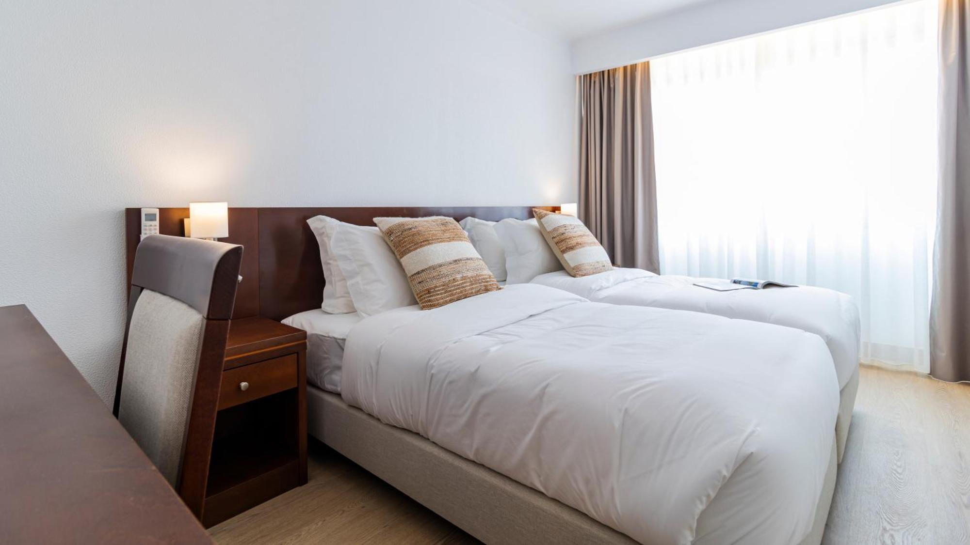 Hotel Albergaria Quim Barreiros 3*