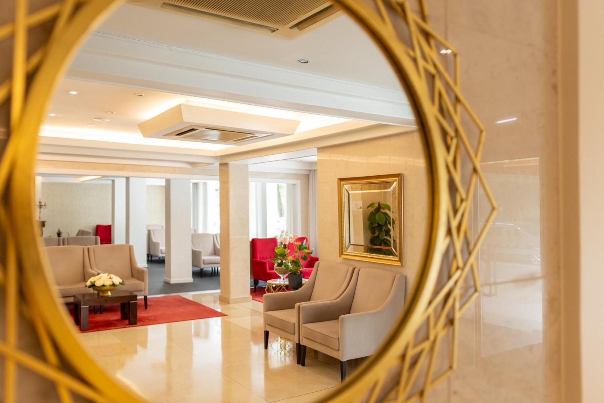 Regina Hotel