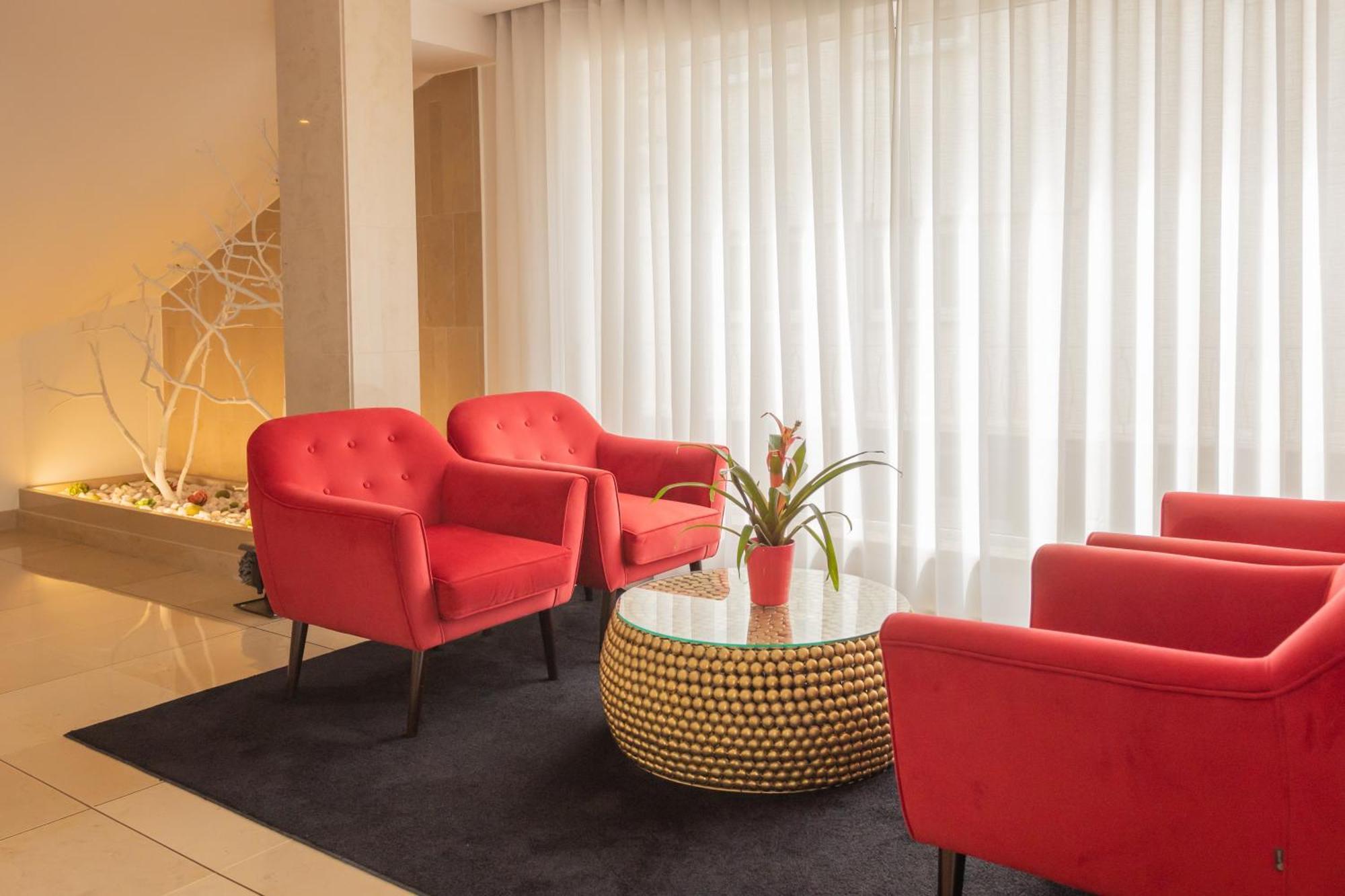 Regina Hotel 4*
