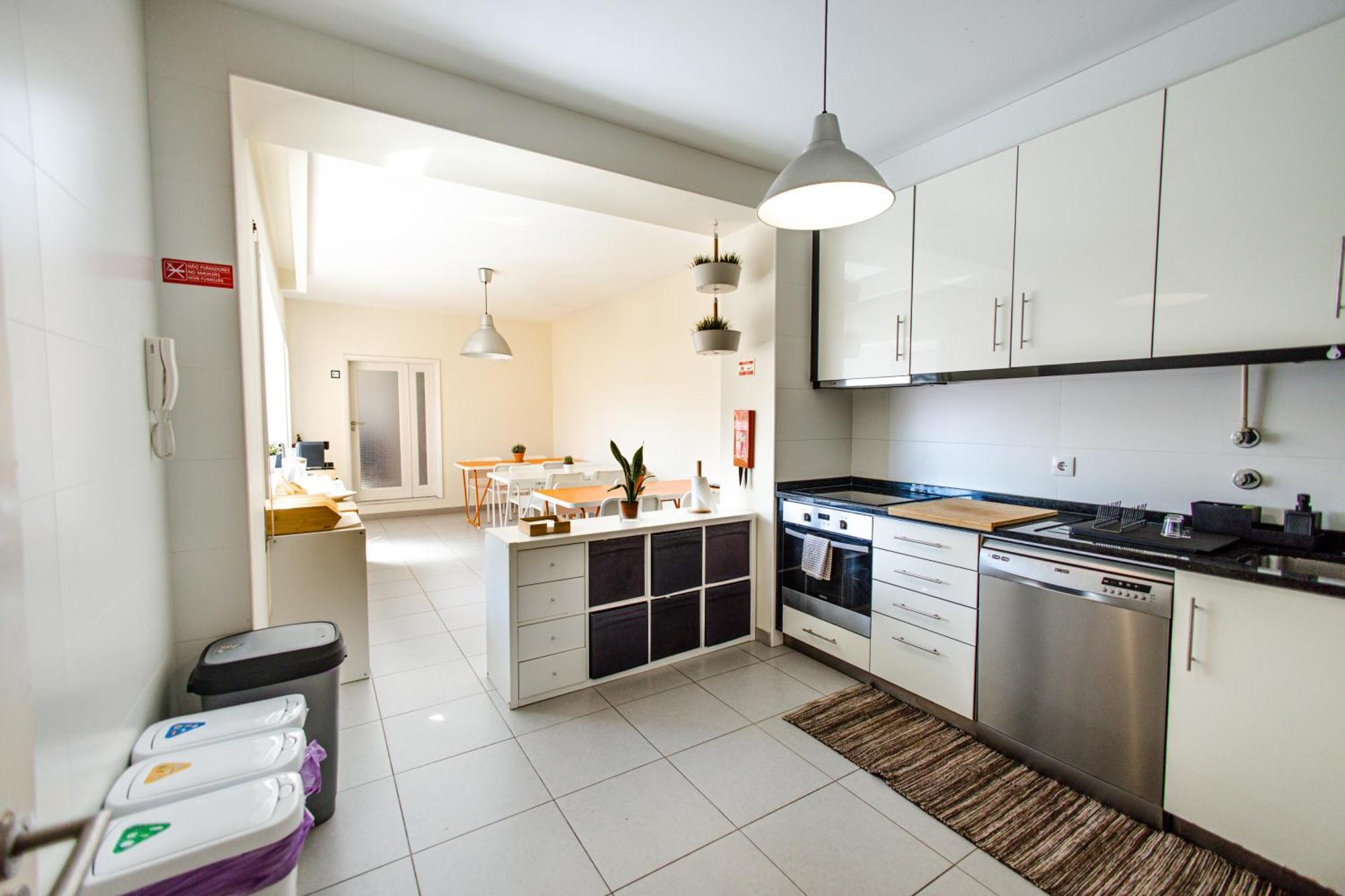 Green Coast Surf House Bed & Breakfast 3*