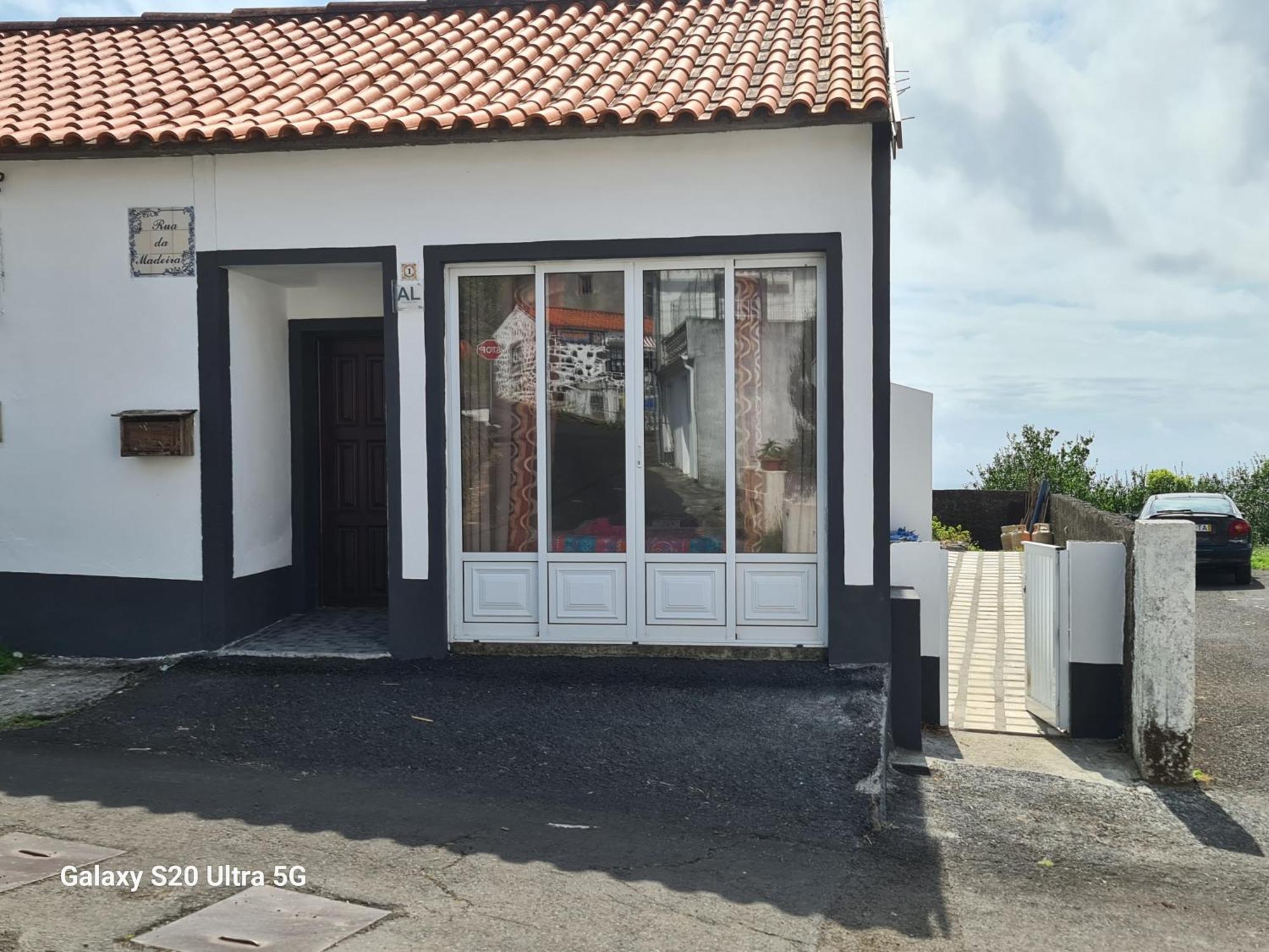 Guest house Ap Luso Brasileiro Lajes das Flores