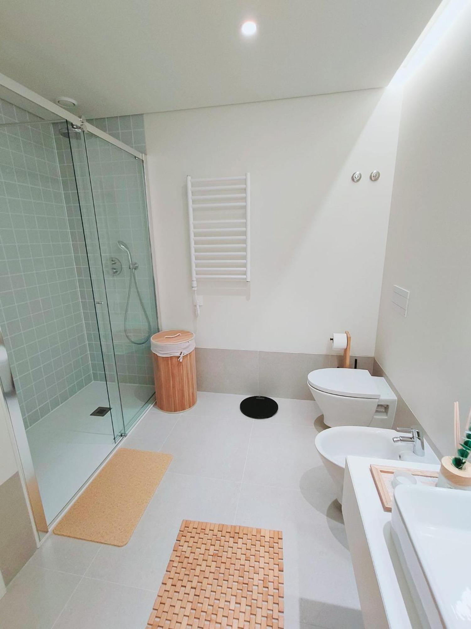 Apartment Bayline- Beachfront And Pool *
