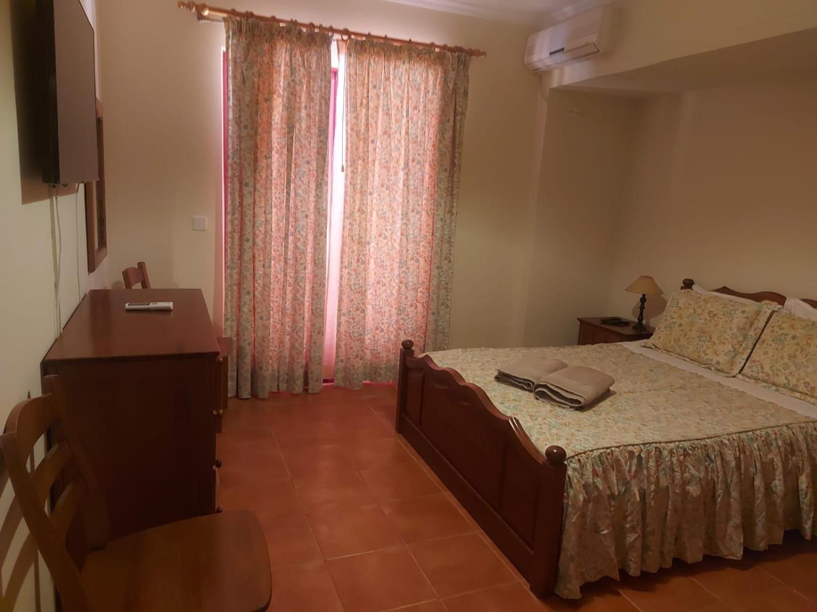 Angela Place * Vila Baleira (Porto Santo)