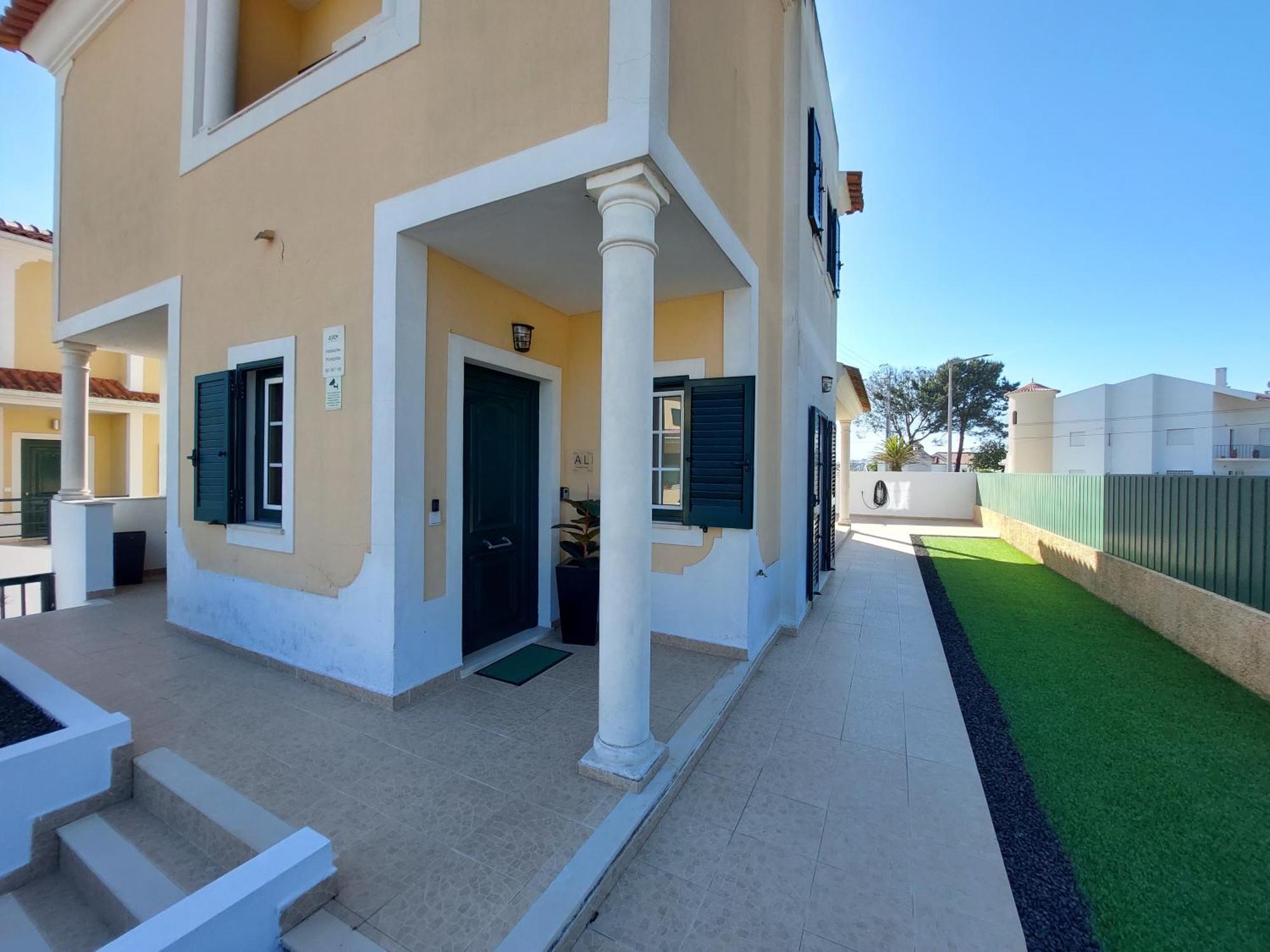 Casa Hespanhola Nazare