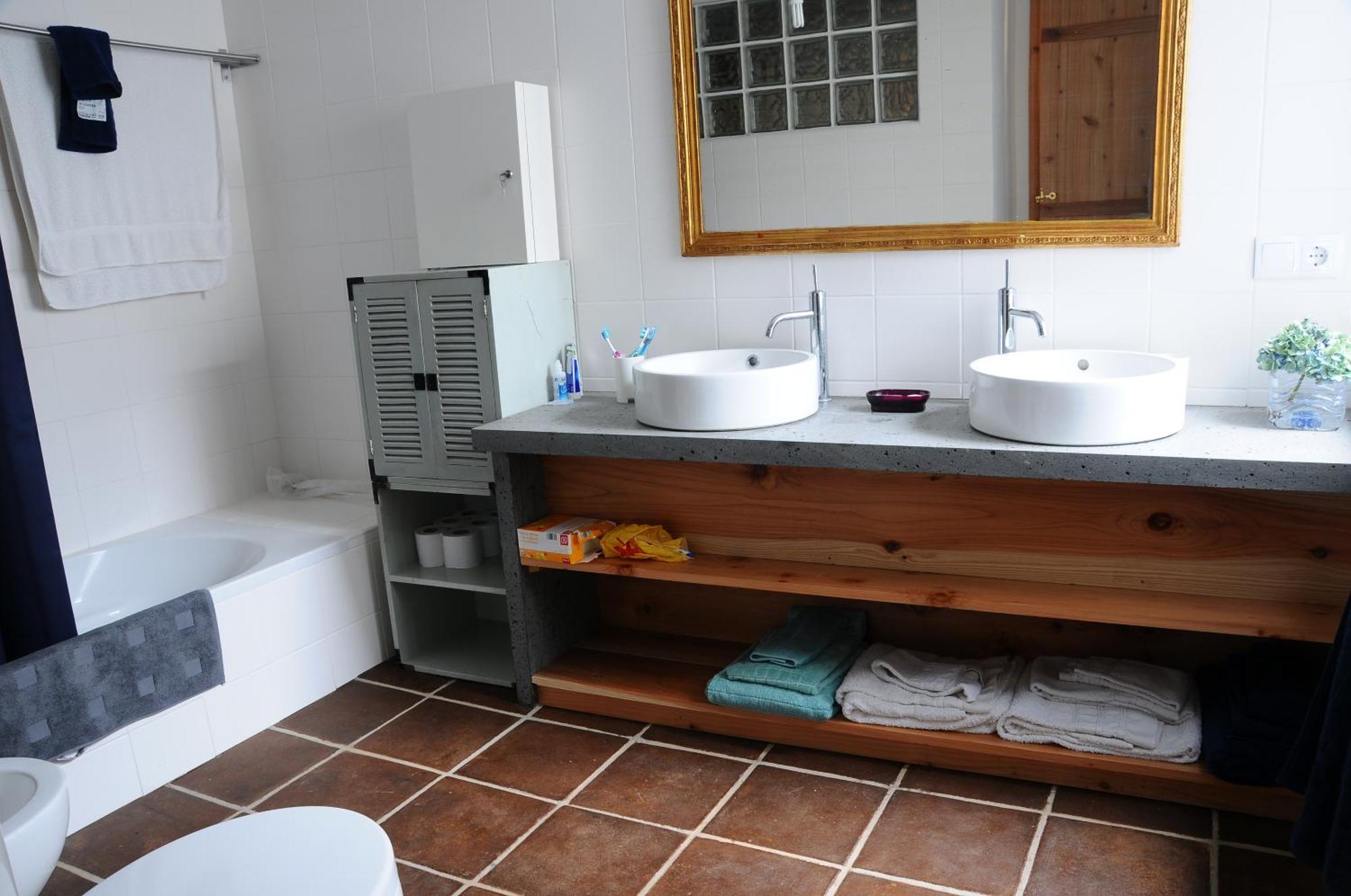 Casas Portas Do Mar E Portas Do Sol Holiday home *