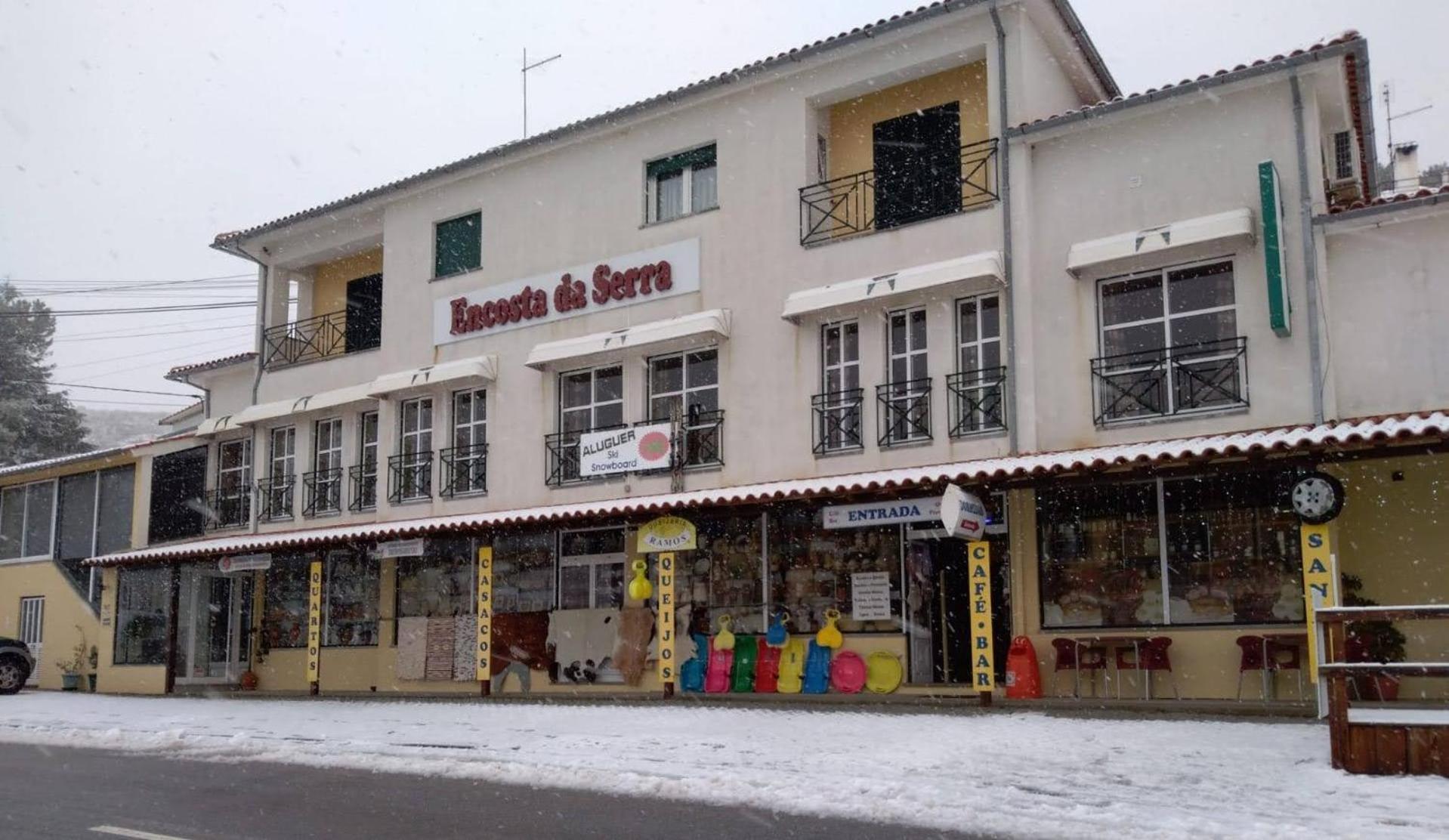 Casa de hóspedes Encosta Da Serra Sabugueiro (Guarda)