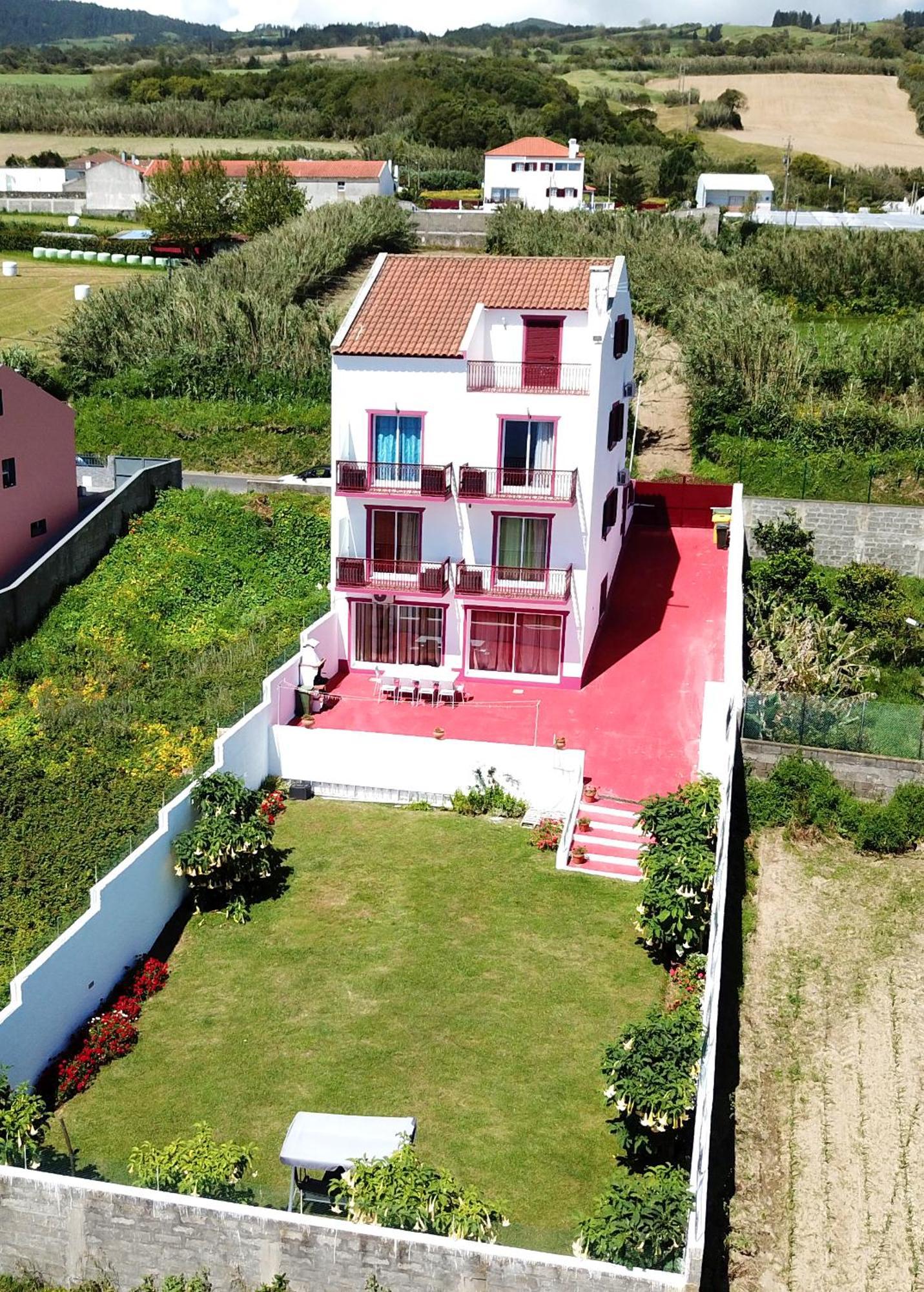 Apartment Wonder House Feteiras