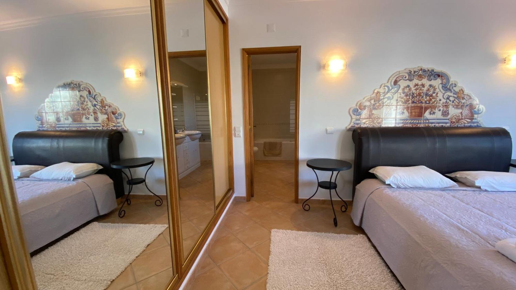 Rafaela Com Piscina Villa Albufeira