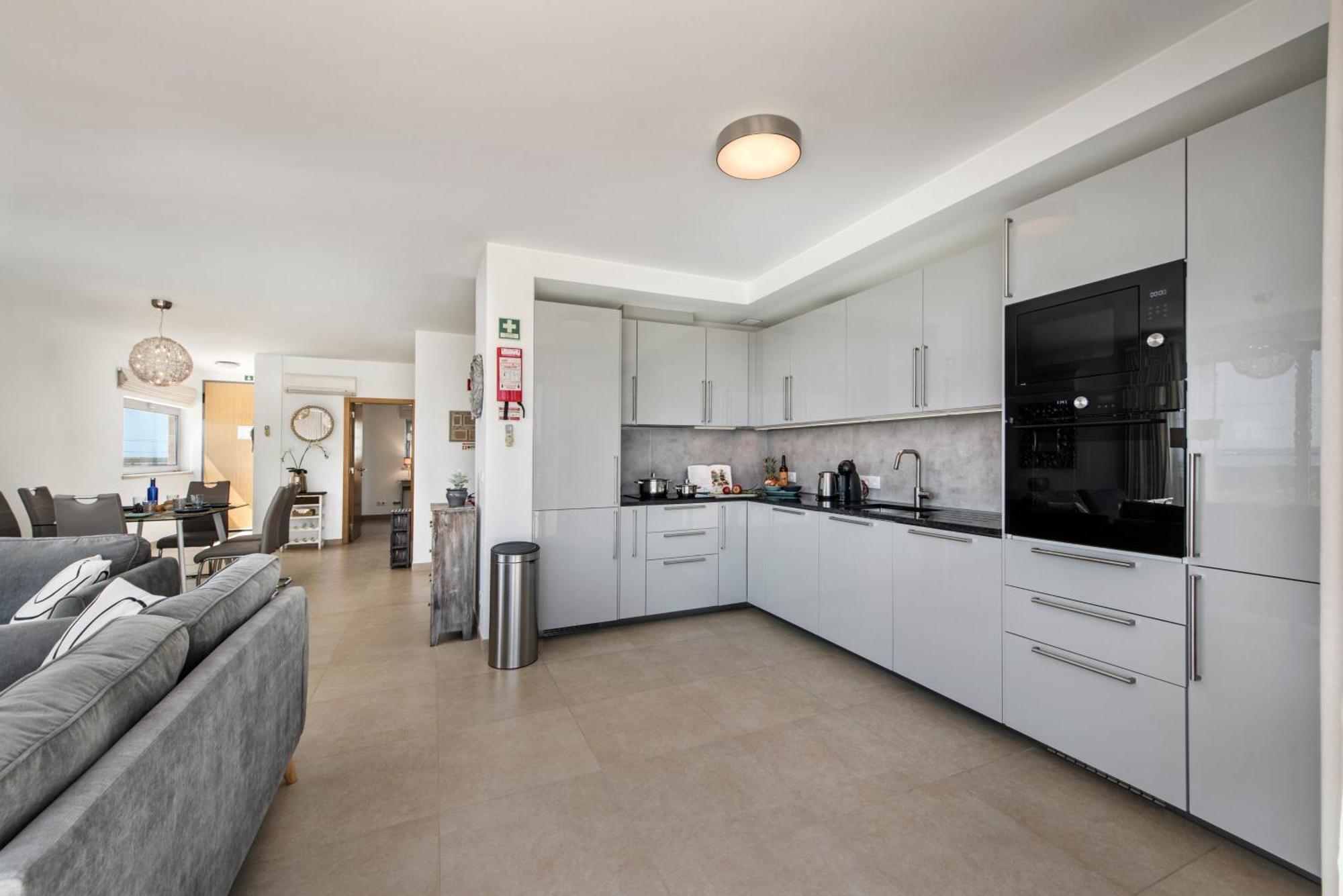 270 Sqm - Perola Da - Pool & Jacuzzi - Terrace Sea View Fuzeta