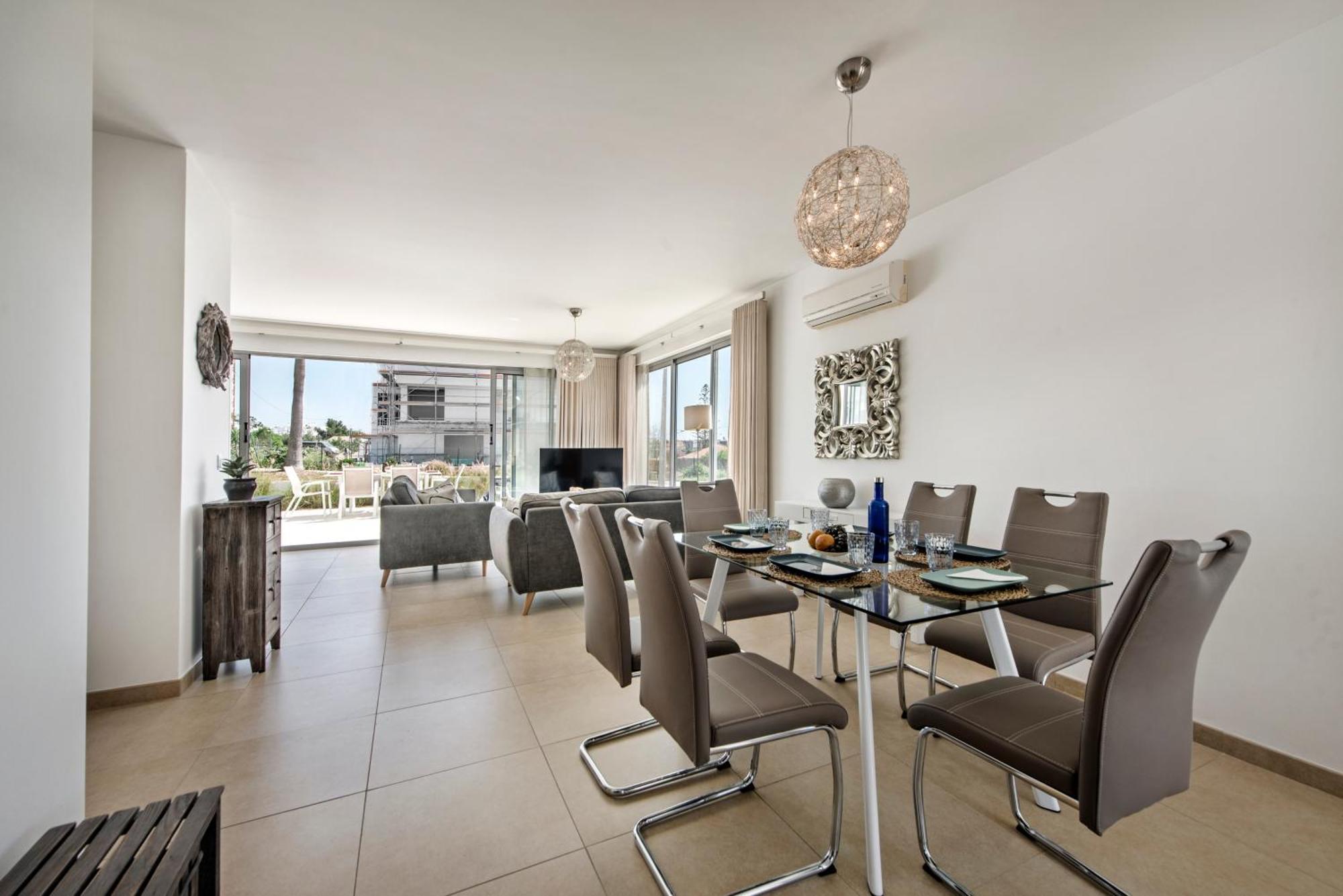 Apartamento 270 Sqm - Perola Da - Pool & Jacuzzi - Terrace Sea View *