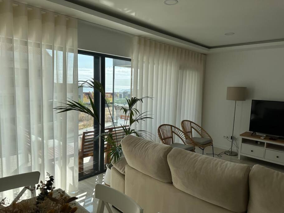 Villa Beach, Ocean View & Bright House *