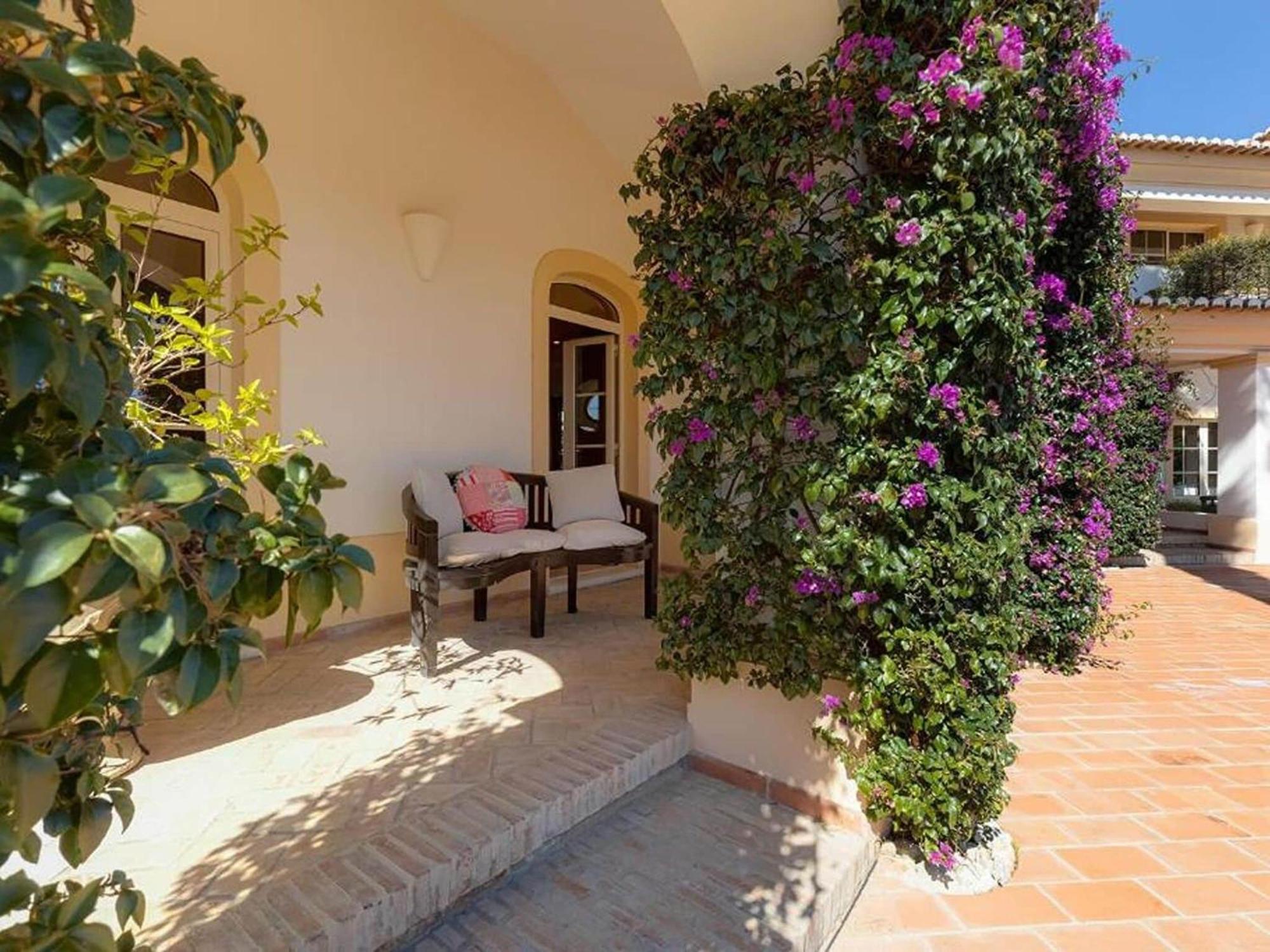 Villa Luxury With Gym, Jacuzzi And Swimming Pool *