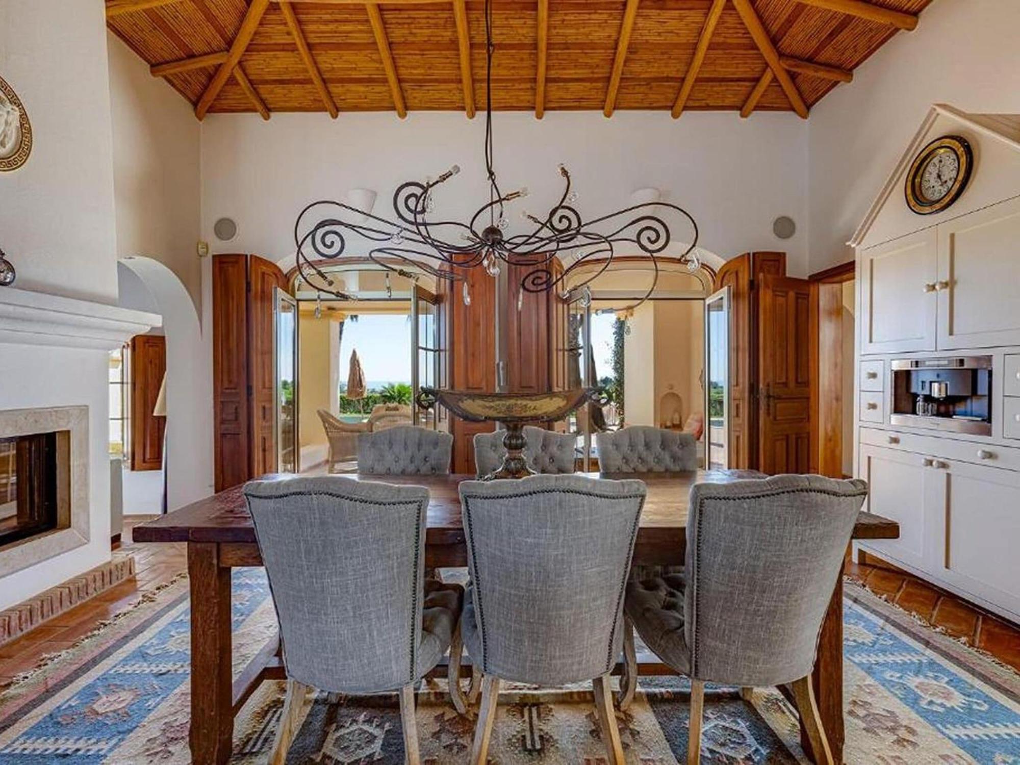 Villa Luxury With Gym, Jacuzzi And Swimming Pool Lagos