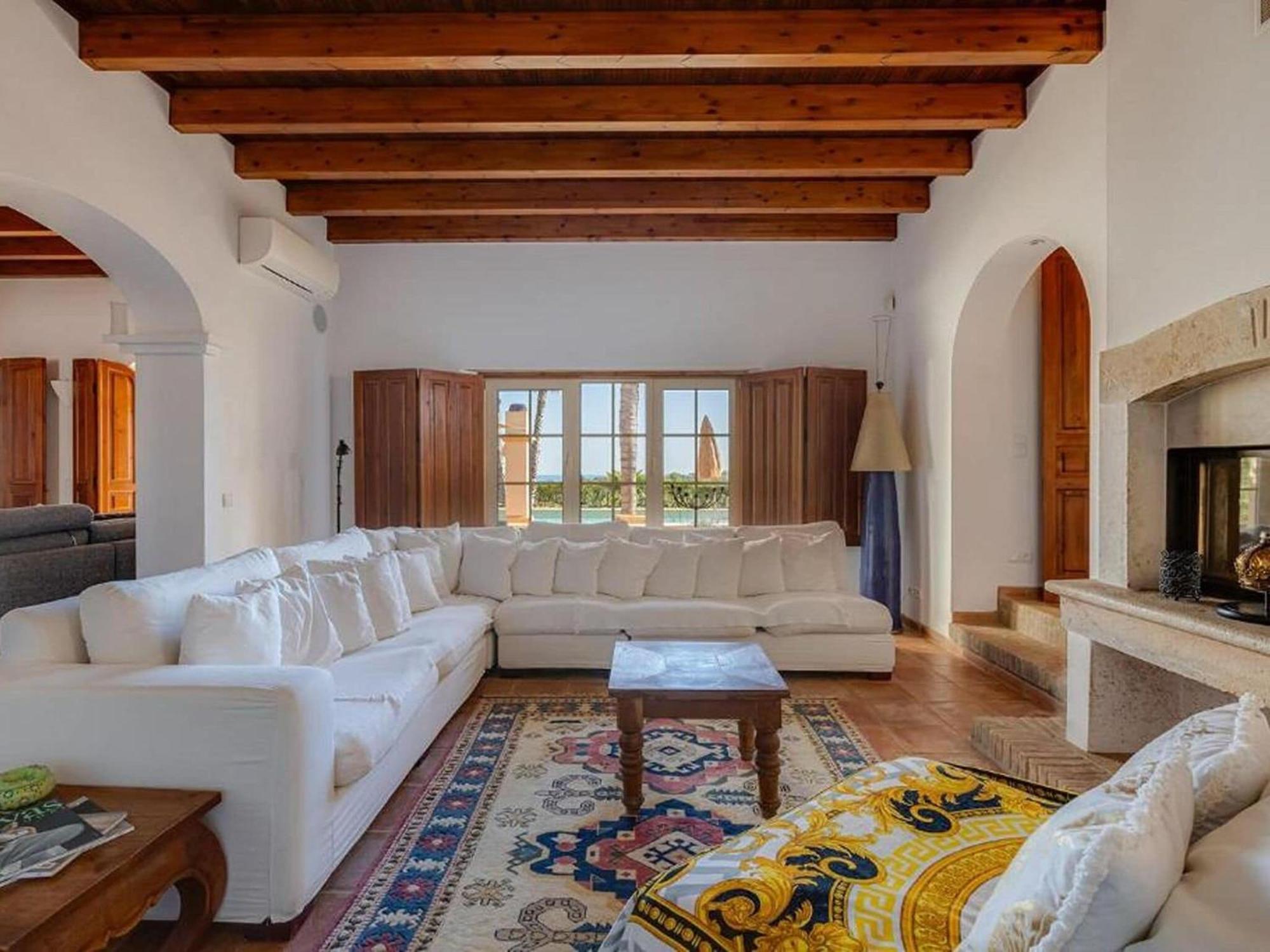 Luxury With Gym, Jacuzzi And Swimming Pool Villa