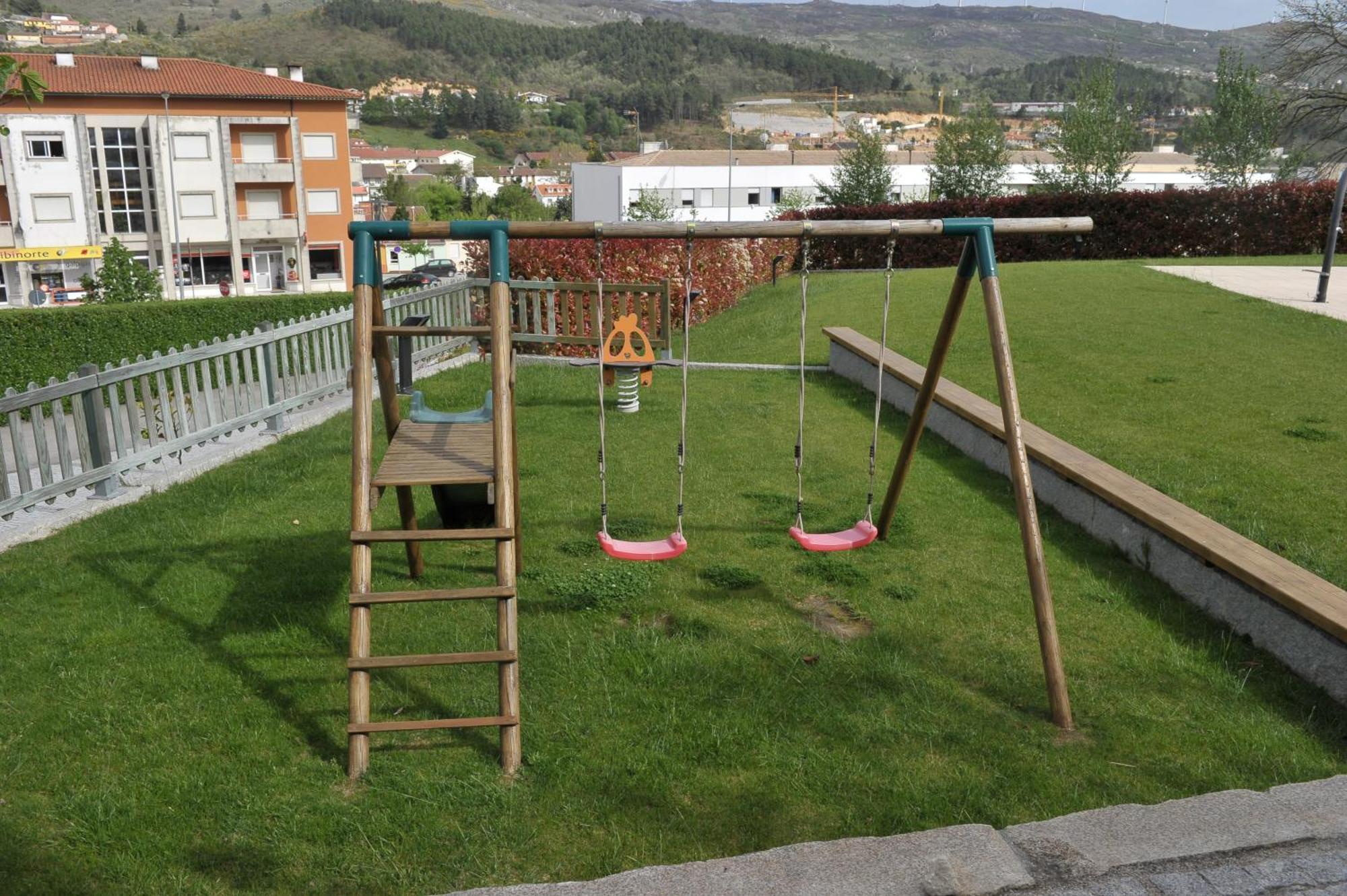 Aguiar Da Pena 3*