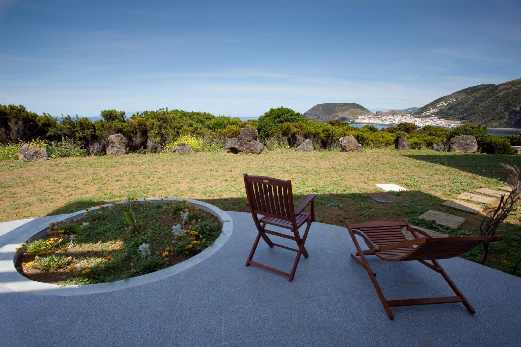 Cantinho Buganvilias At**** Guest house Queimada (Azores)