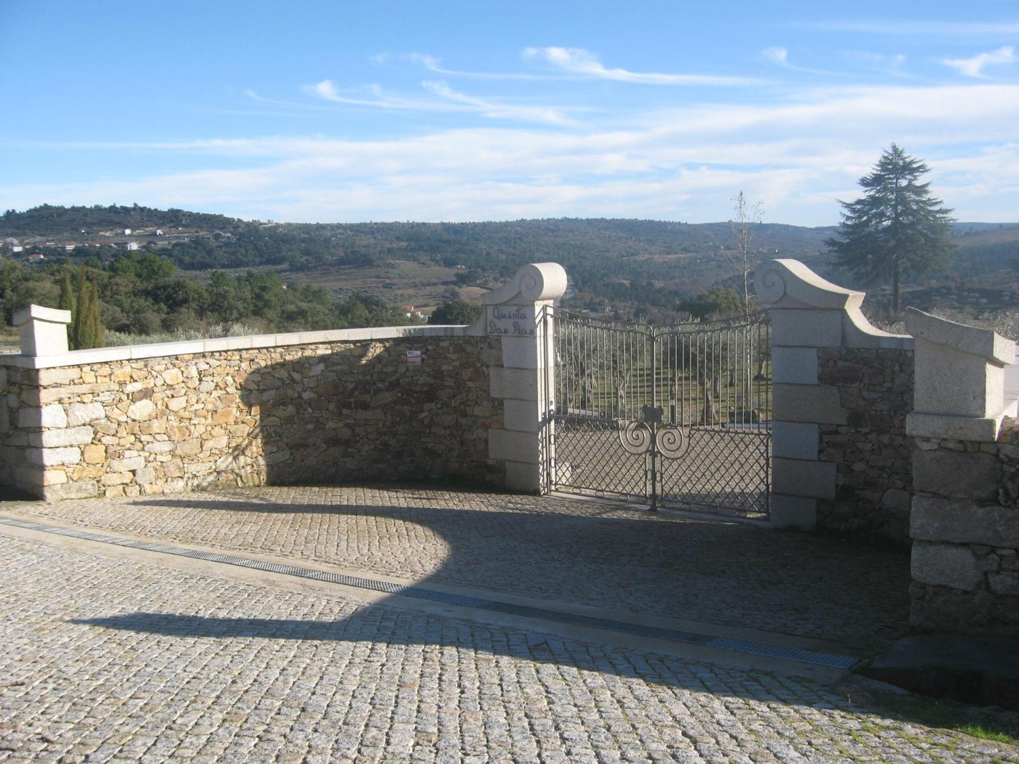 Quinta Das Pias Farm stay Pinhel